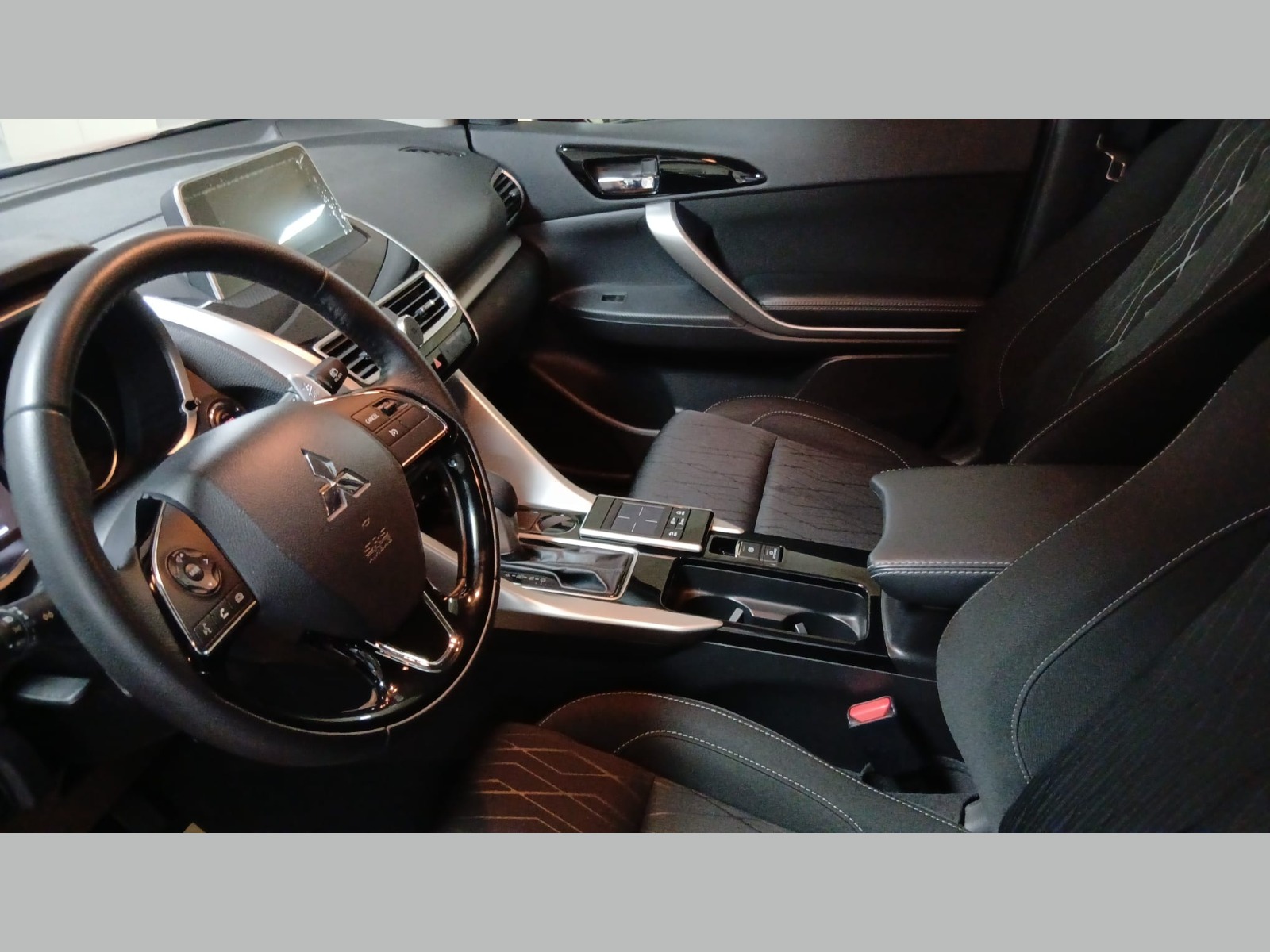 2018 Benzin Otomatik Mitsubishi Eclipse Cross Kırmızı Yükseliş Nakil Araçları Turizm Ticaret ve Sanayi Anonim Şirketi