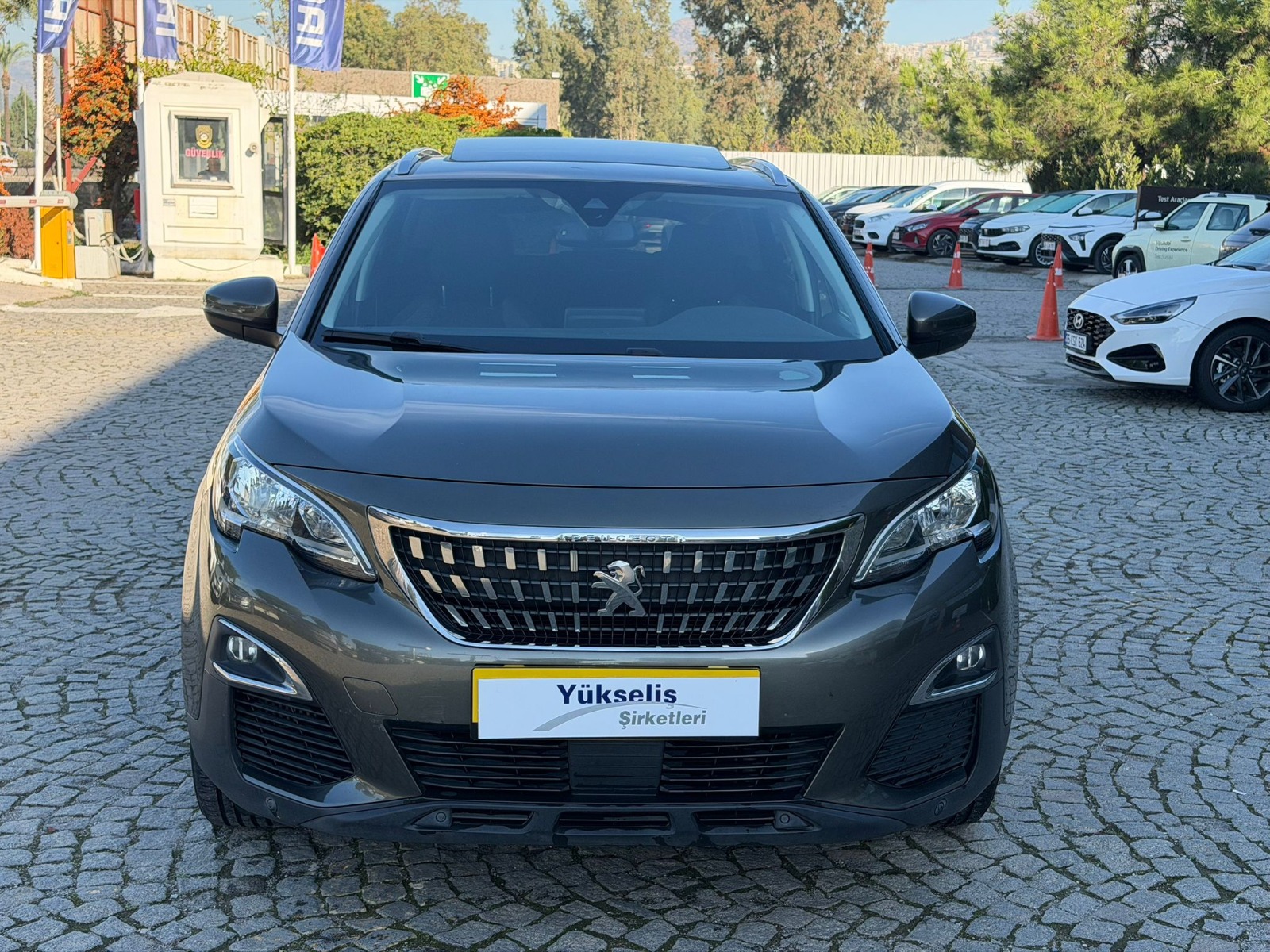 2.El Peugeot 3008 Crossover 1.5 BlueHDI Active SkyPack EAT8 | Otomatik & Dizel | Gri | İzmir.2el 2019 Dizel Otomatik Peugeot 3008 Gri Yükseliş Nakil Araçları Turizm Ticaret ve Sanayi Anonim Şirketi