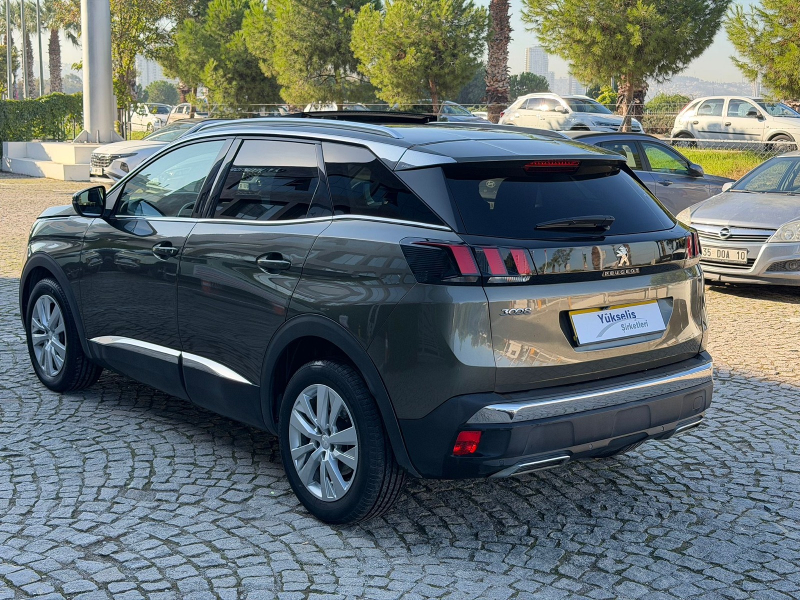 2.El Peugeot 3008 Crossover 1.5 BlueHDI Active SkyPack EAT8 | Otomatik & Dizel | Gri | İzmir.2el 2019 Dizel Otomatik Peugeot 3008 Gri Yükseliş Nakil Araçları Turizm Ticaret ve Sanayi Anonim Şirketi