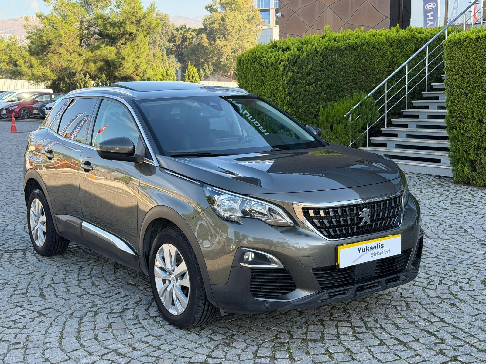 2.El Peugeot 3008 Crossover 1.5 BlueHDI Active SkyPack EAT8 | Otomatik & Dizel | Gri | İzmir.2el 2019 Dizel Otomatik Peugeot 3008 Gri Yükseliş Nakil Araçları Turizm Ticaret ve Sanayi Anonim Şirketi