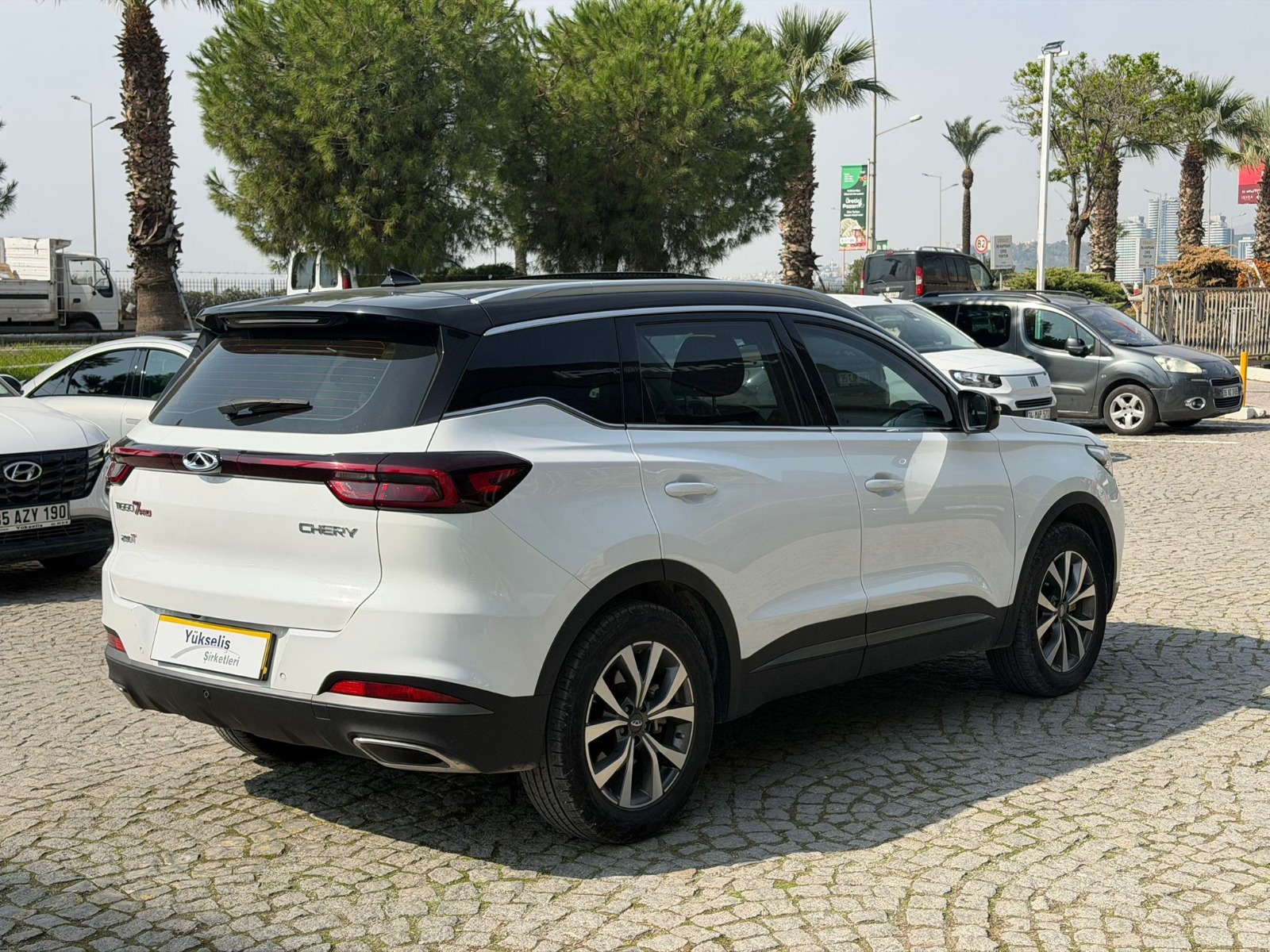 2.El Chery Tiggo 7 Pro SUV 1.6 TGDI Excellent DCT | Otomatik & Benzin | Beyaz | İzmir.2el 2023 Benzin Otomatik Chery Tiggo 7 Pro Beyaz Yükseliş Nakil Araçları Turizm Ticaret ve Sanayi Anonim Şirketi