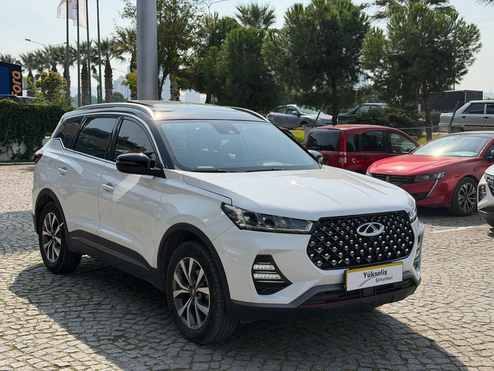 2.El Chery Tiggo 7 Pro SUV 1.6 TGDI Excellent DCT | Otomatik & Benzin | Beyaz | İzmir.2el 2023 Benzin Otomatik Chery Tiggo 7 Pro Beyaz Yükseliş Nakil Araçları Turizm Ticaret ve Sanayi Anonim Şirketi