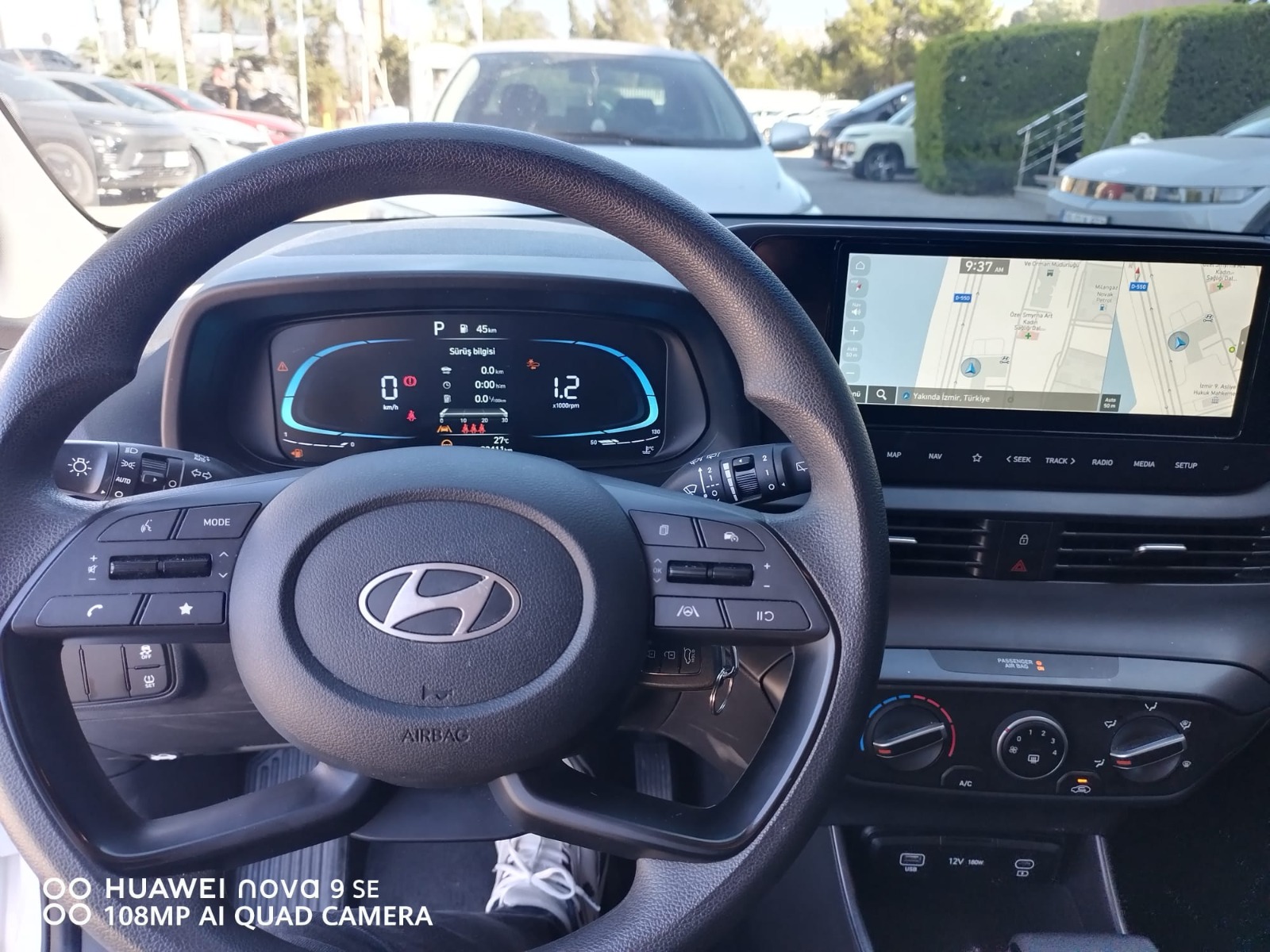 2021 Benzin Otomatik Hyundai i20 Beyaz Yükseliş Nakil Araçları Turizm Ticaret ve Sanayi Anonim Şirketi