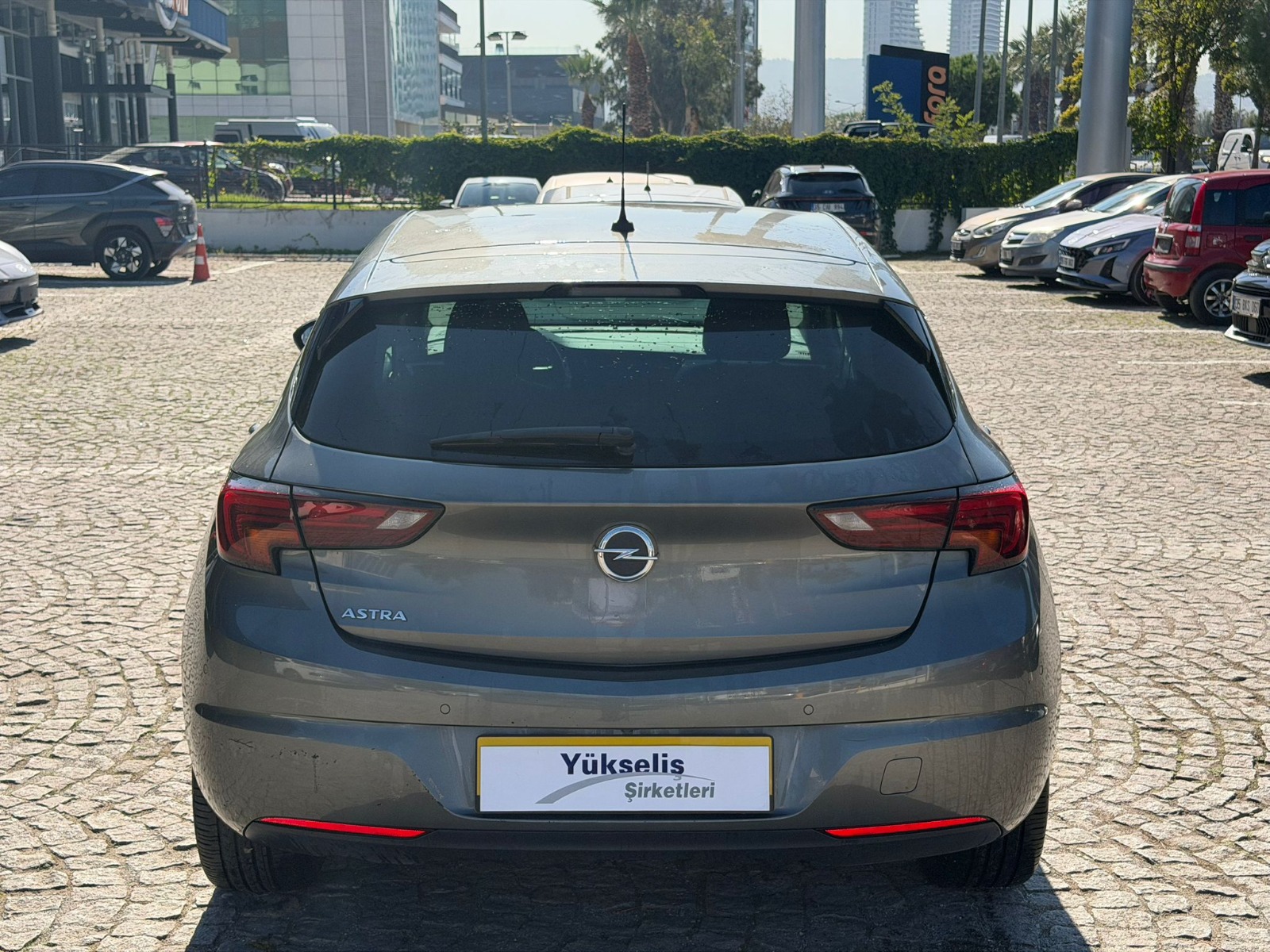2.El Opel Astra Hatchback 1.4 Turbo GS Line CVT | Otomatik & Benzin | Gri | İzmir.2el 2020 Benzin Otomatik Opel Astra Gri Yükseliş Nakil Araçları Turizm Ticaret ve Sanayi Anonim Şirketi