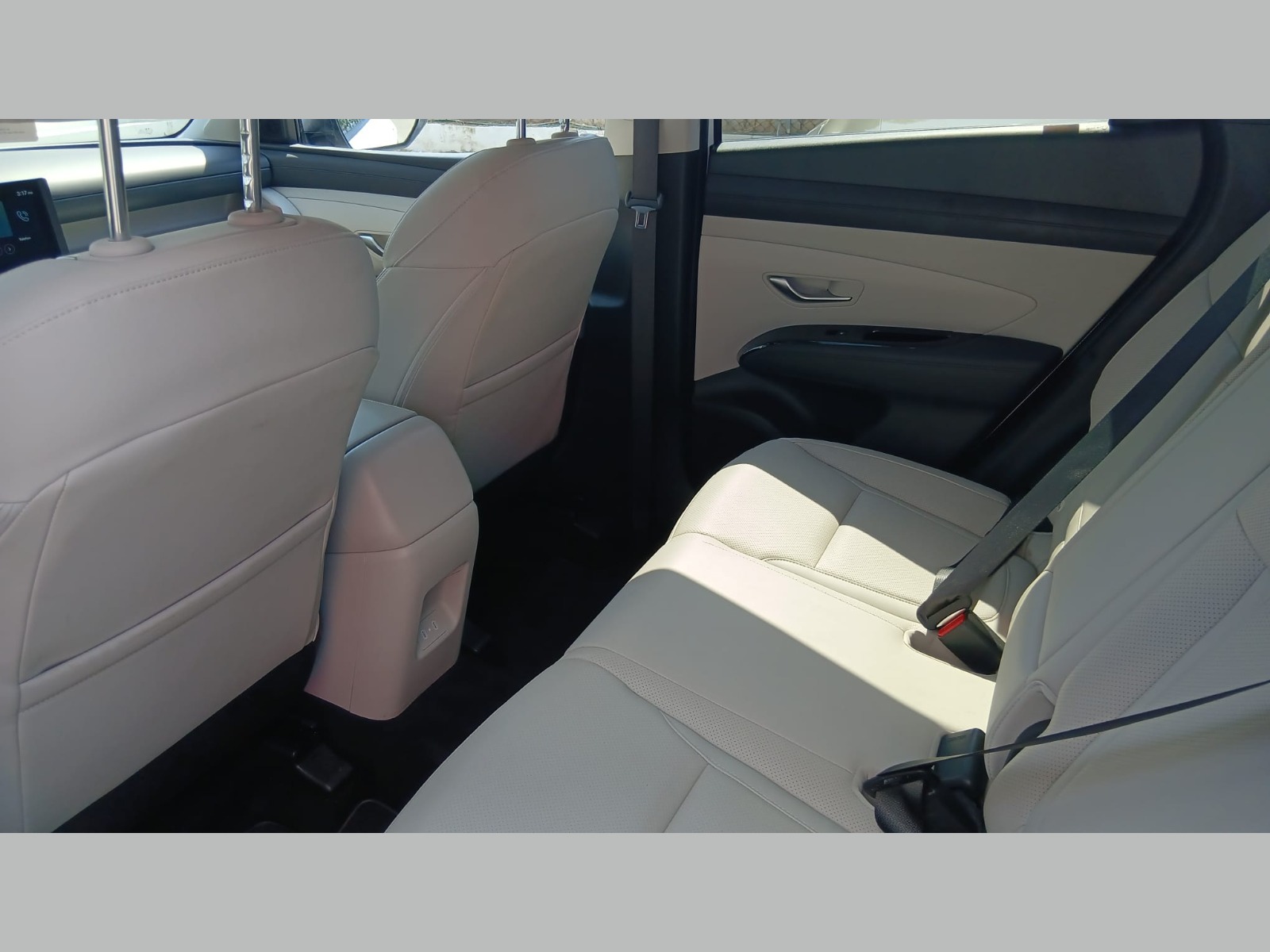2024 Benzin Otomatik Hyundai Tucson Beyaz Yükseliş Nakil Araçları Turizm Ticaret ve Sanayi Anonim Şirketi
