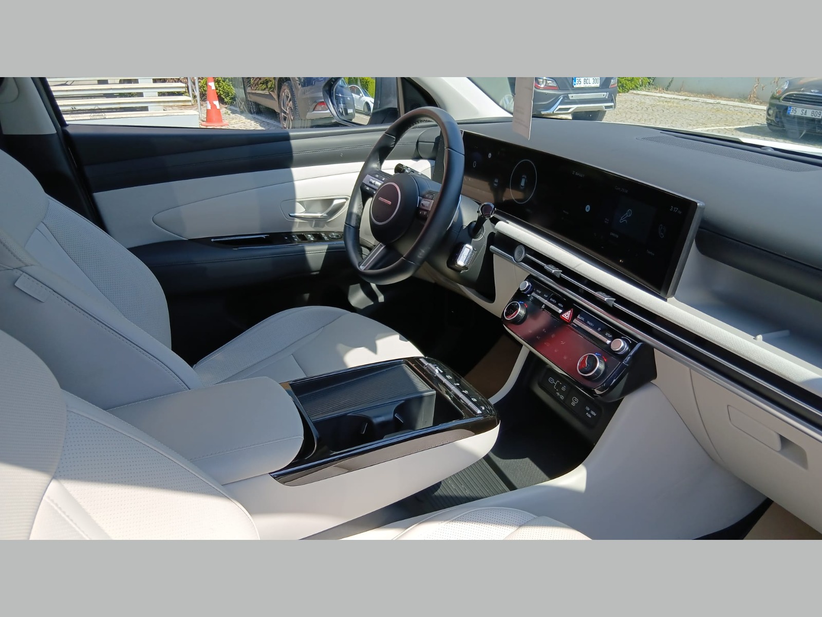 2024 Benzin Otomatik Hyundai Tucson Beyaz Yükseliş Nakil Araçları Turizm Ticaret ve Sanayi Anonim Şirketi