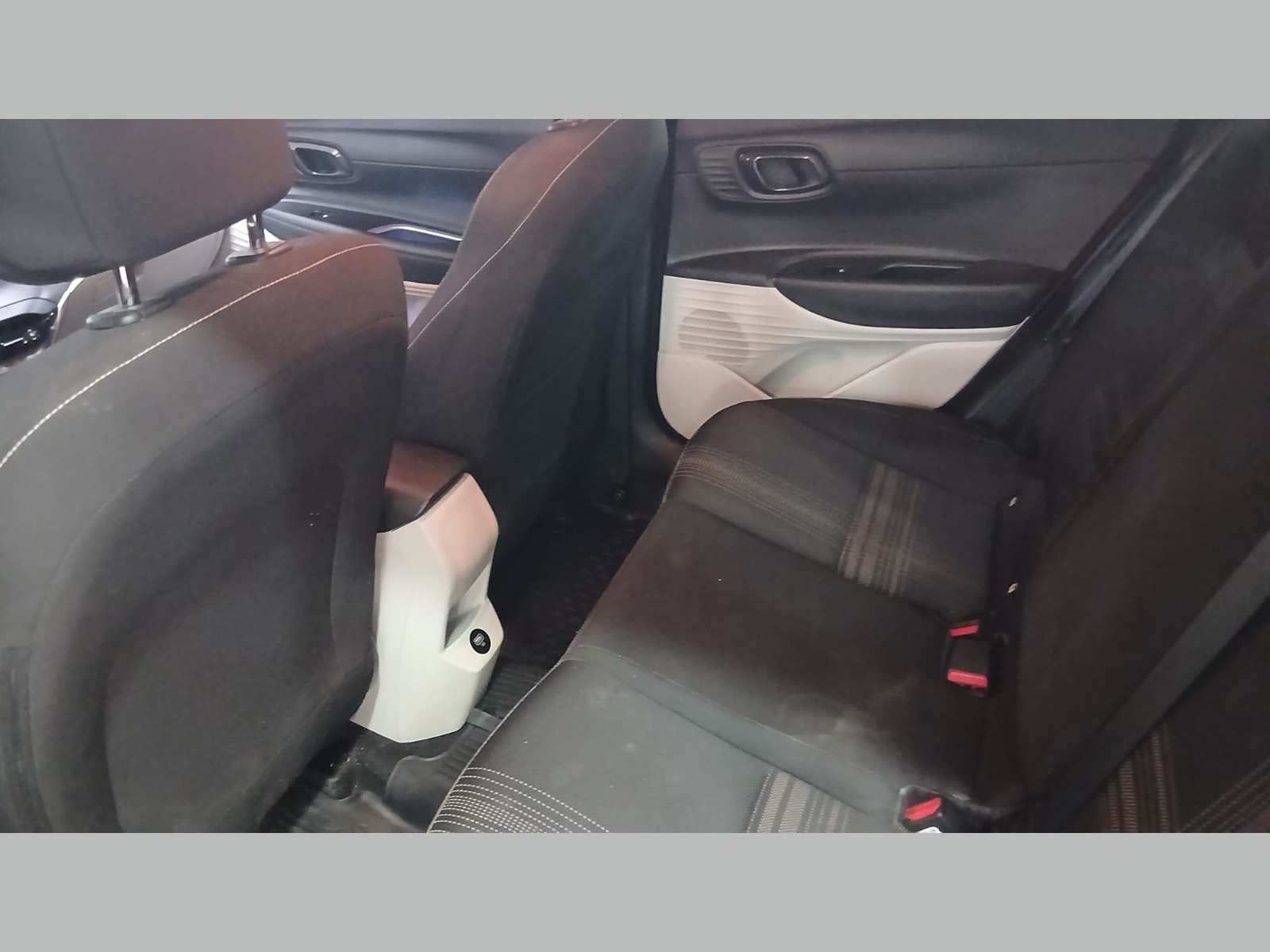 2023 Benzin + LPG Otomatik Hyundai Bayon Kırmızı Yükseliş Nakil Araçları Turizm Ticaret ve Sanayi Anonim Şirketi
