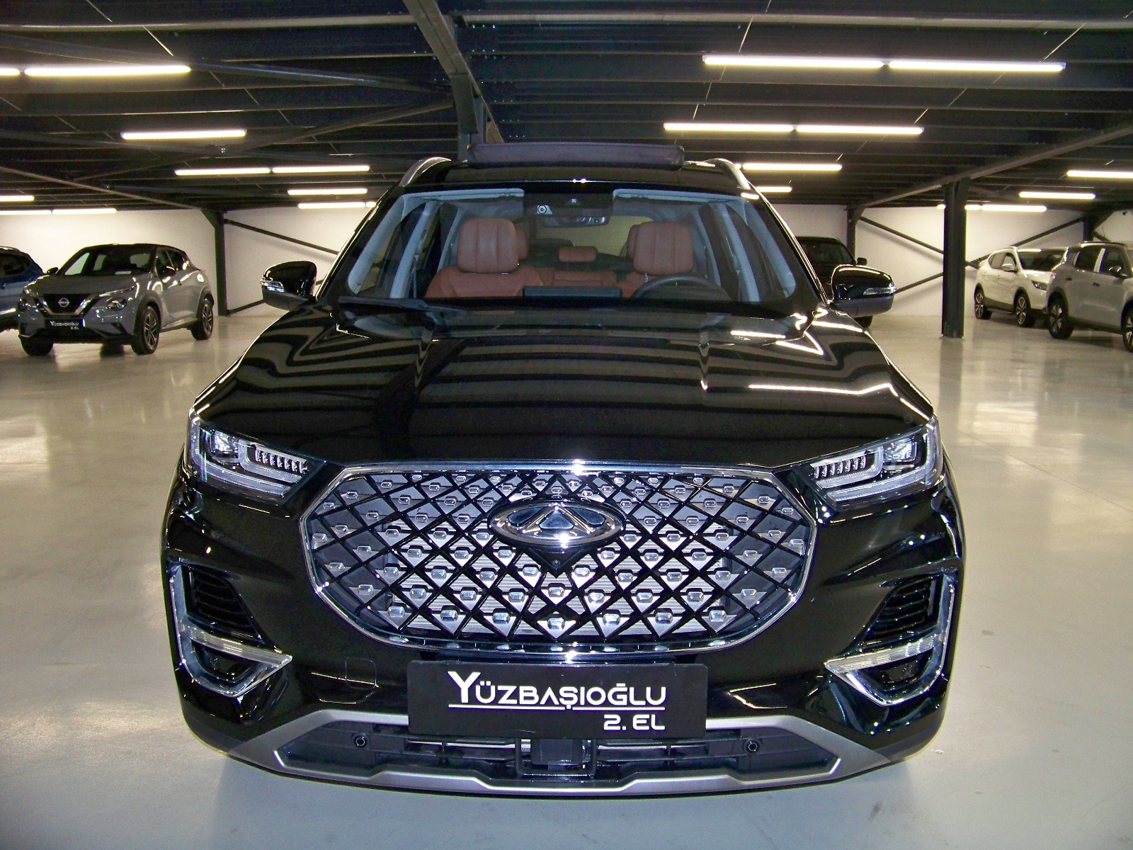 2023 Benzin Otomatik Chery Tiggo 8 Pro Siyah Yüzbaşıoğlu Otomotiv Mam. San ve Tic A.Ş.