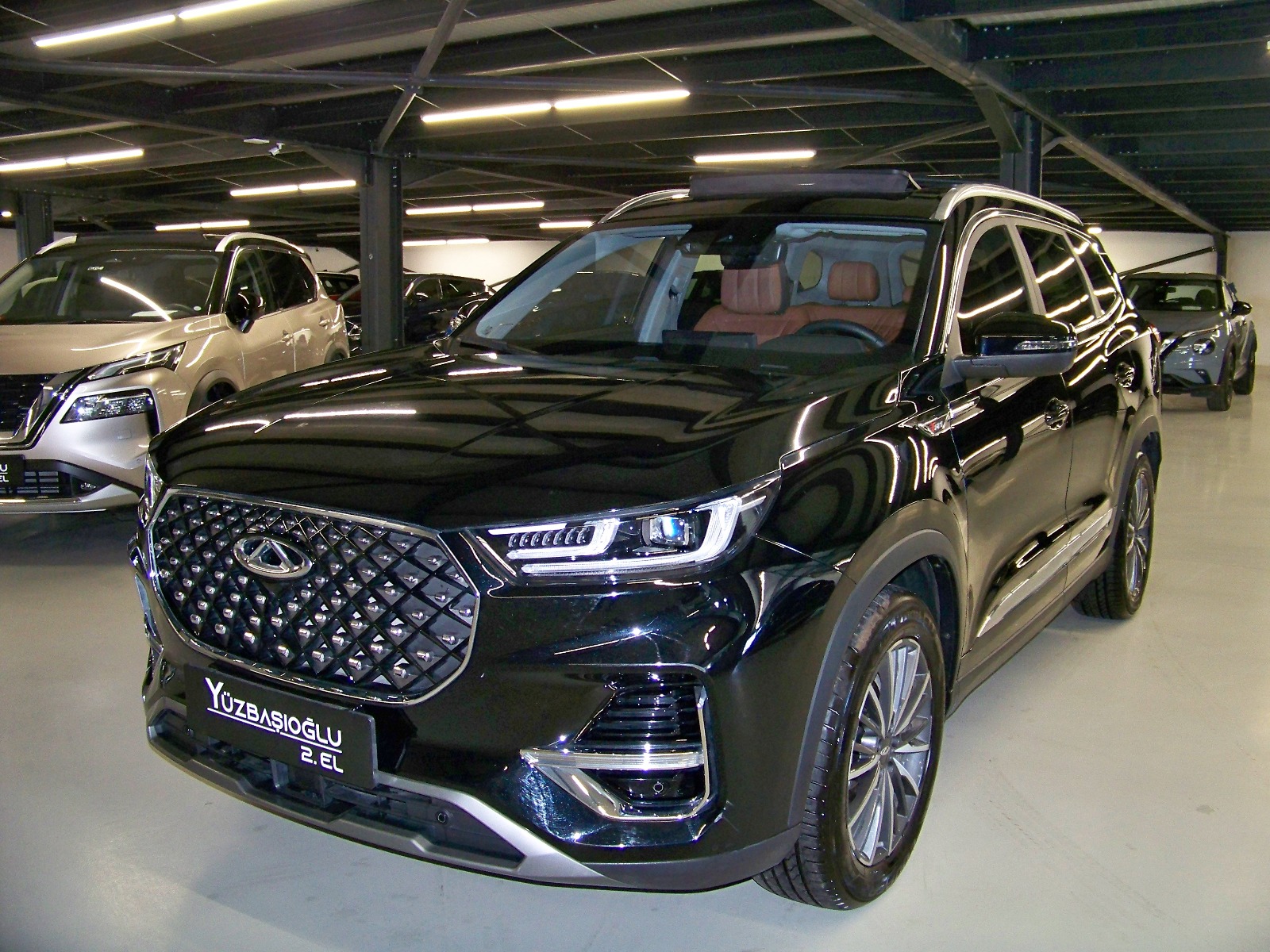 2023 Benzin Otomatik Chery Tiggo 8 Pro Siyah Yüzbaşıoğlu Otomotiv Mam. San ve Tic A.Ş.