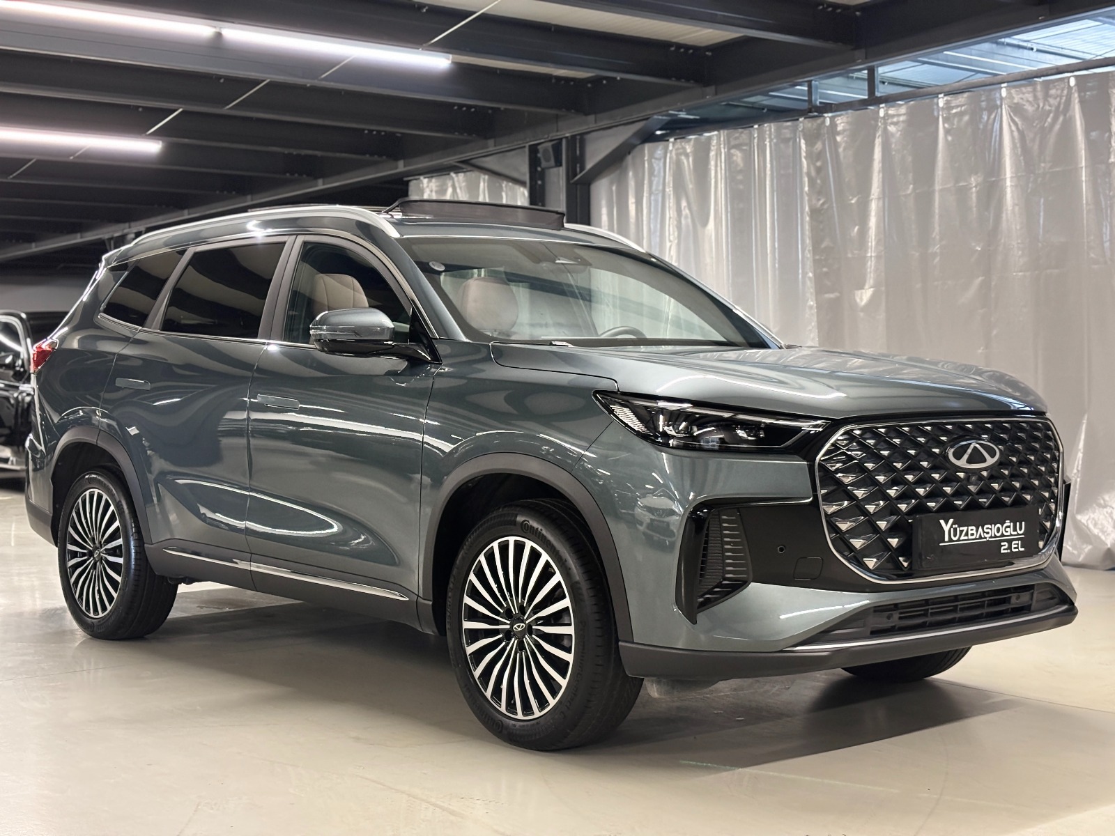 2025 Benzin Otomatik Chery Tiggo 8 Gri Yüzbaşıoğlu Otomotiv Mam. San ve Tic A.Ş.