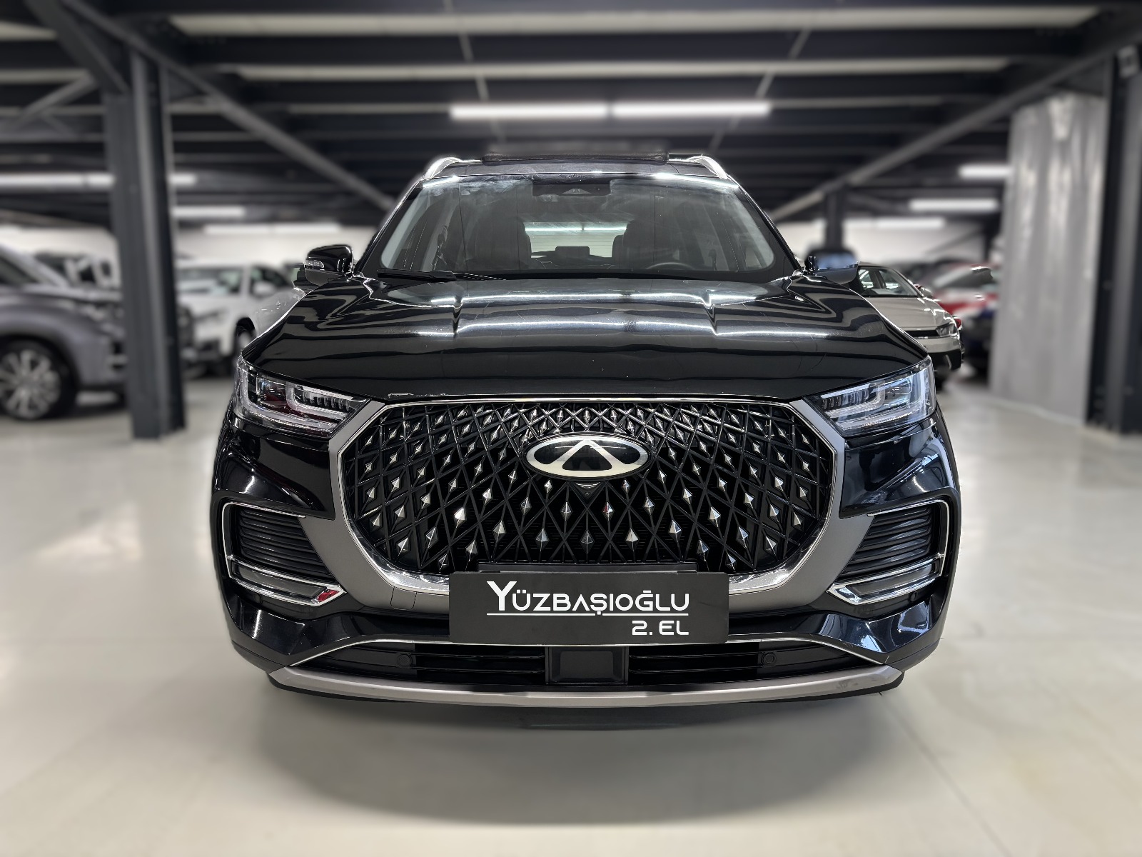 2024 Benzin Otomatik Chery Tiggo 8 Promax Siyah Yüzbaşıoğlu Otomotiv Mam. San ve Tic A.Ş.