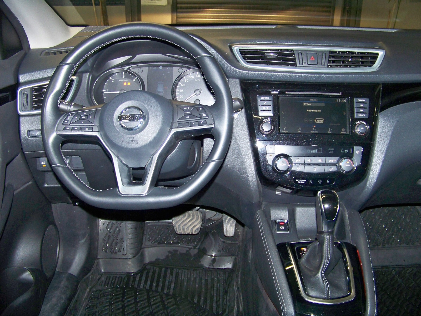 2020 Dizel Otomatik Nissan Qashqai Siyah Yüzbaşıoğlu Otomotiv Mam. San ve Tic A.Ş.