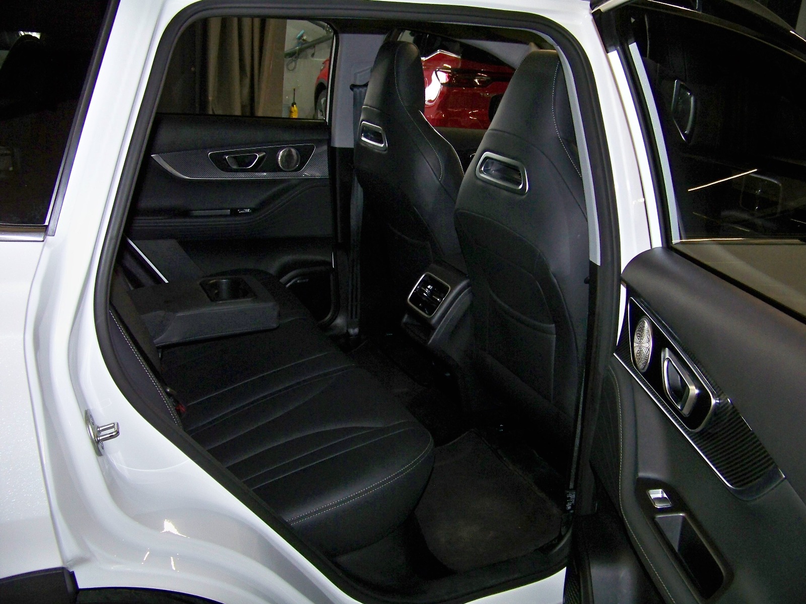 2024 Benzin Otomatik Chery Tiggo 7 Promax Beyaz Yüzbaşıoğlu Otomotiv Mam. San ve Tic A.Ş.