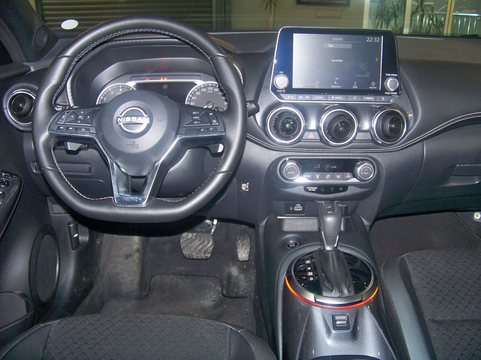 2024 Benzin Otomatik Nissan Juke Gri Yüzbaşıoğlu Otomotiv Mam. San ve Tic A.Ş.