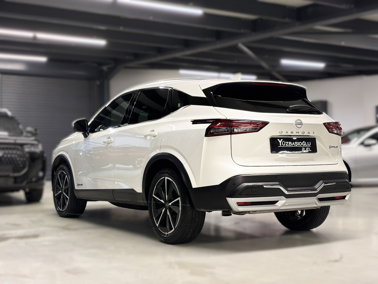 2023 Hybrid Otomatik Nissan Qashqai Beyaz Yüzbaşıoğlu Otomotiv Mam. San ve Tic A.Ş.