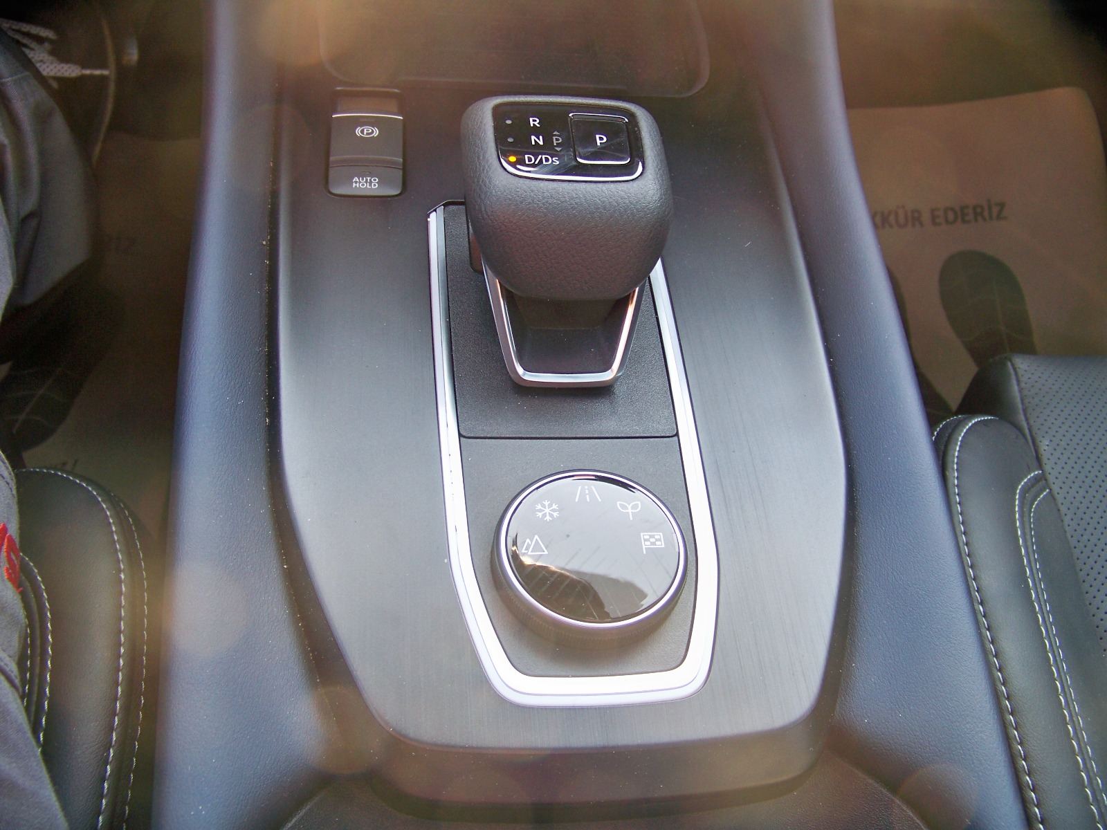 2023 MHEV Otomatik Nissan Qashqai Gri Yüzbaşıoğlu Otomotiv Mam. San ve Tic A.Ş.