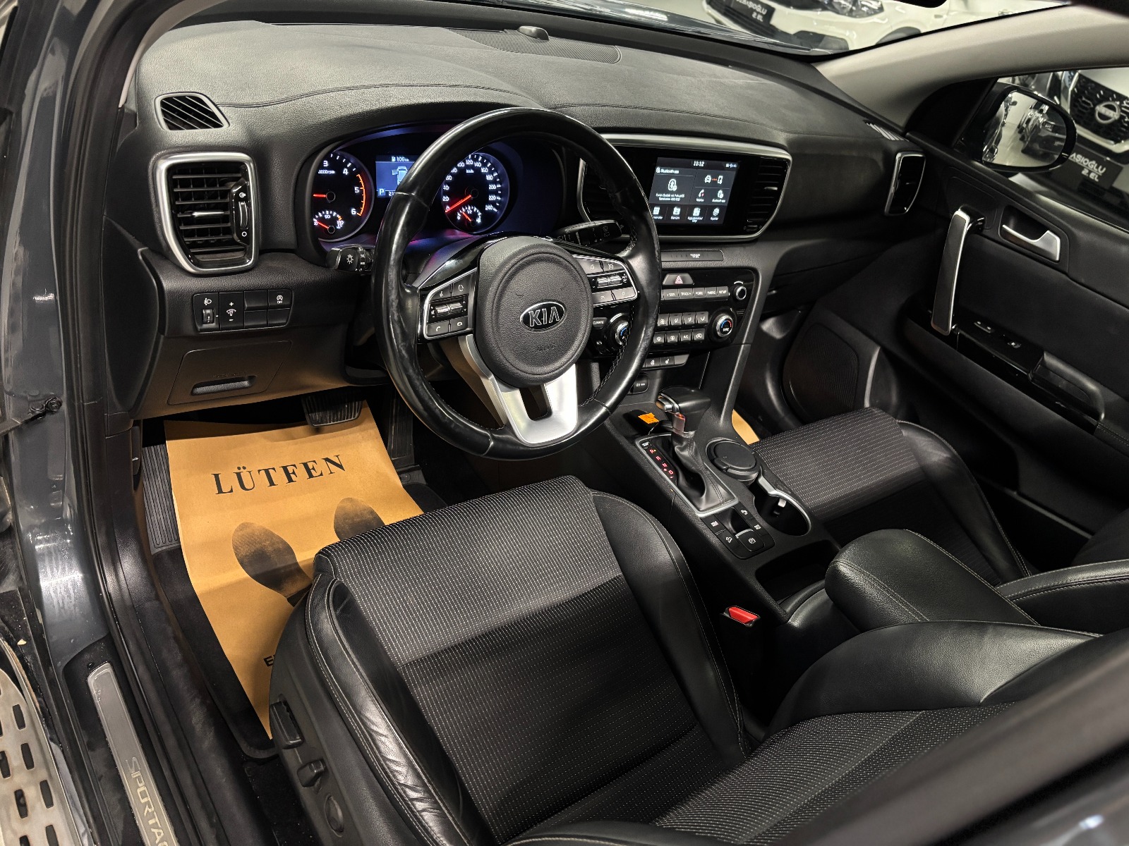 2020 Dizel Otomatik Kia Sportage Gri Yüzbaşıoğlu Otomotiv Mam. San ve Tic A.Ş.