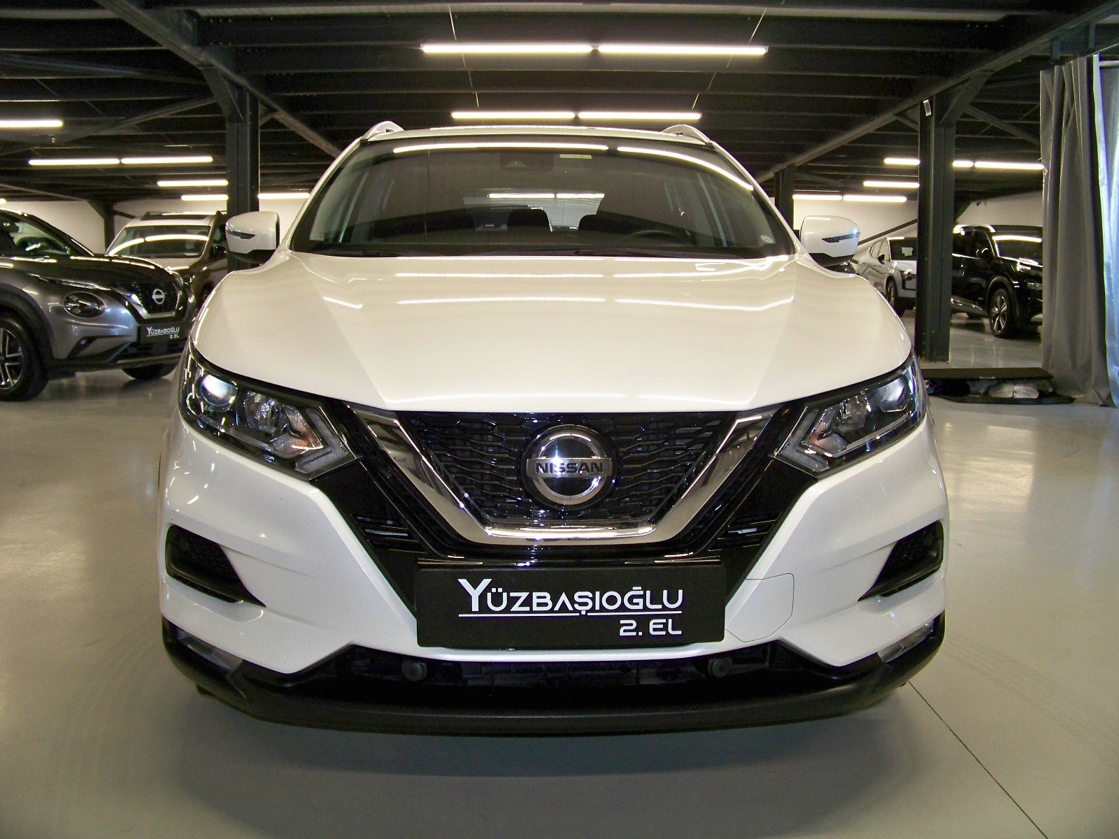2020 Benzin Otomatik Nissan Qashqai Beyaz Yüzbaşıoğlu Otomotiv Mam. San ve Tic A.Ş.