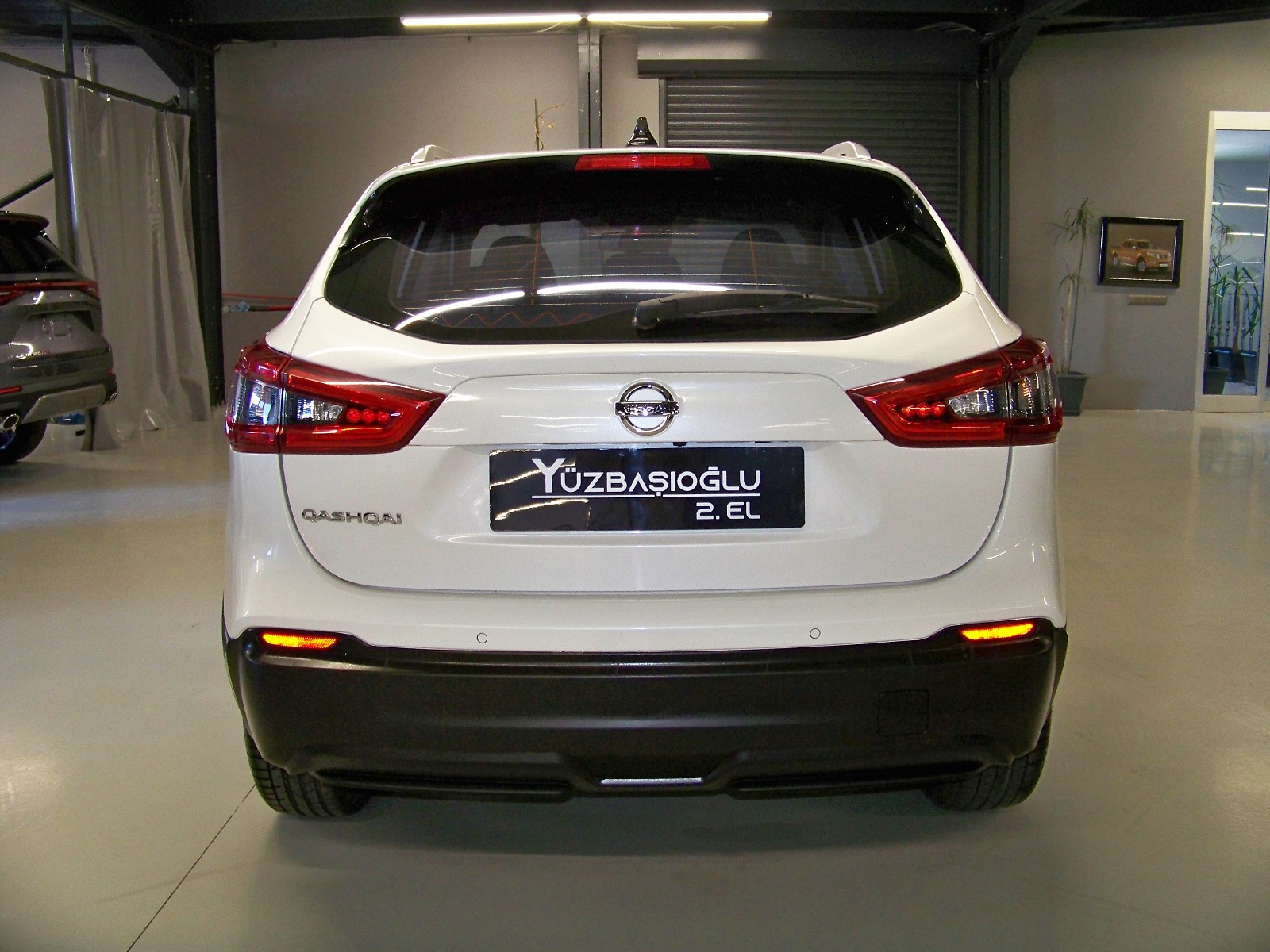2020 Benzin Otomatik Nissan Qashqai Beyaz Yüzbaşıoğlu Otomotiv Mam. San ve Tic A.Ş.