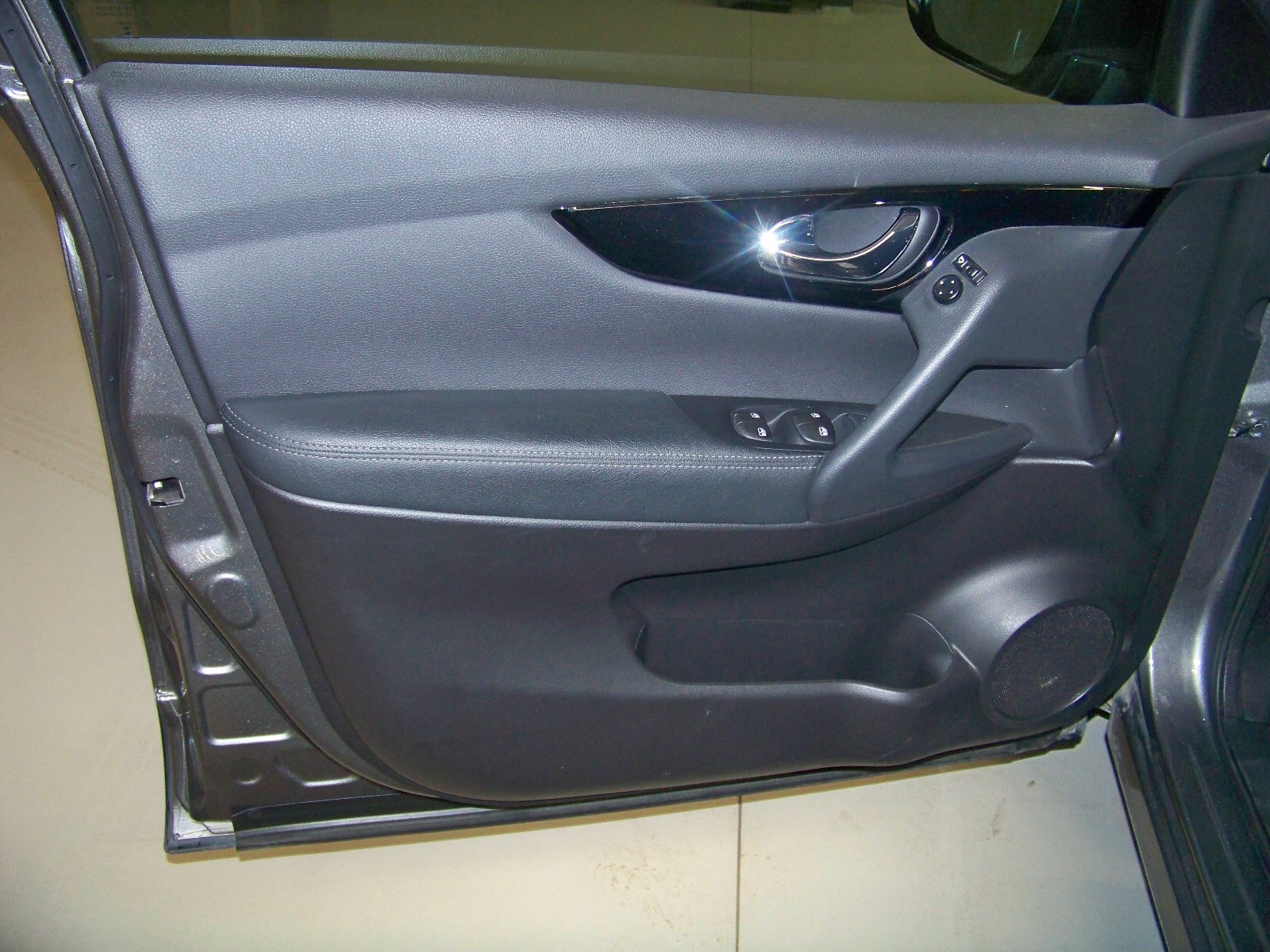 2019 Benzin Otomatik Nissan Qashqai Gri Yüzbaşıoğlu Otomotiv Mam. San ve Tic A.Ş.