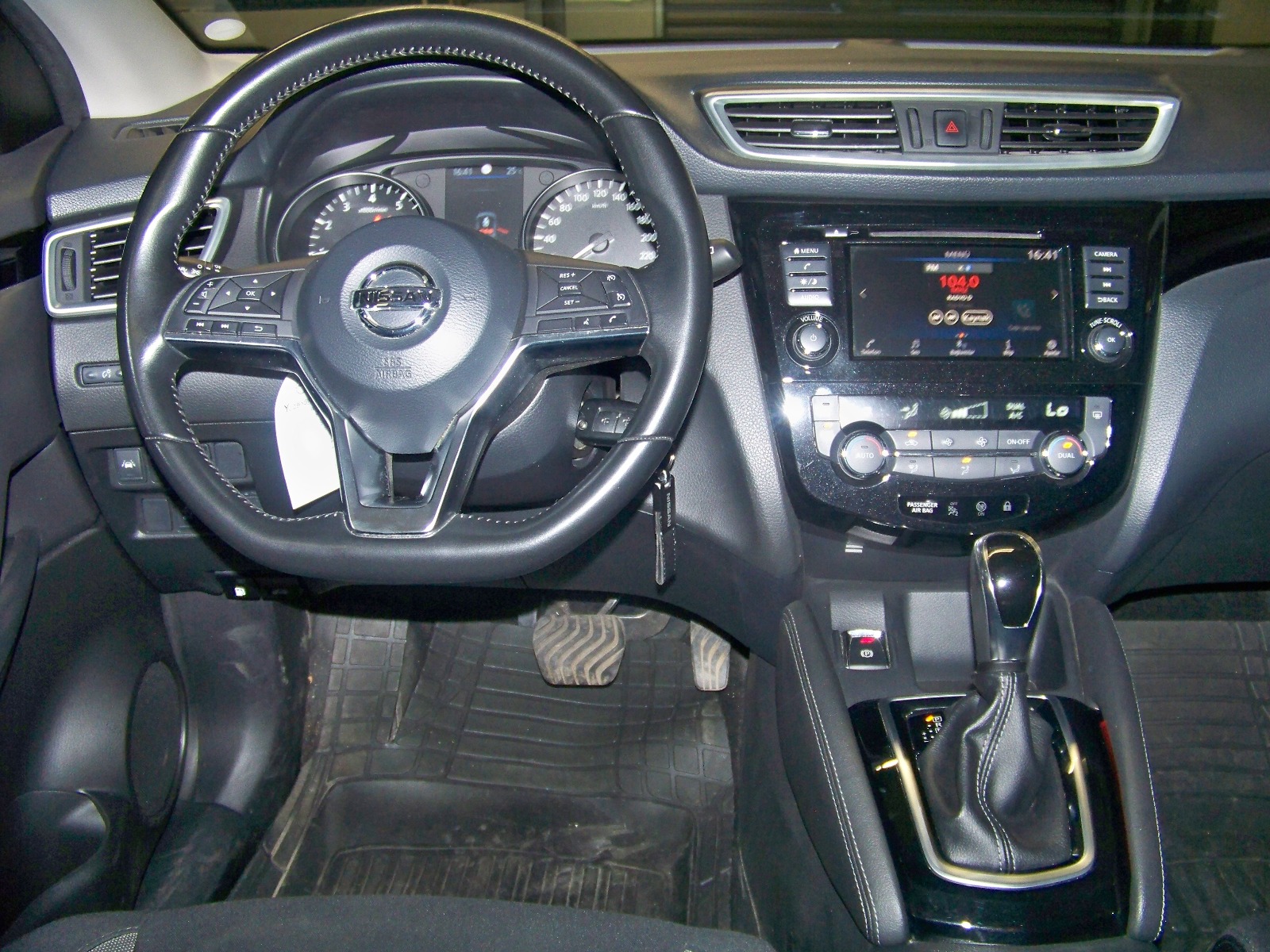 2019 Benzin Otomatik Nissan Qashqai Gri Yüzbaşıoğlu Otomotiv Mam. San ve Tic A.Ş.