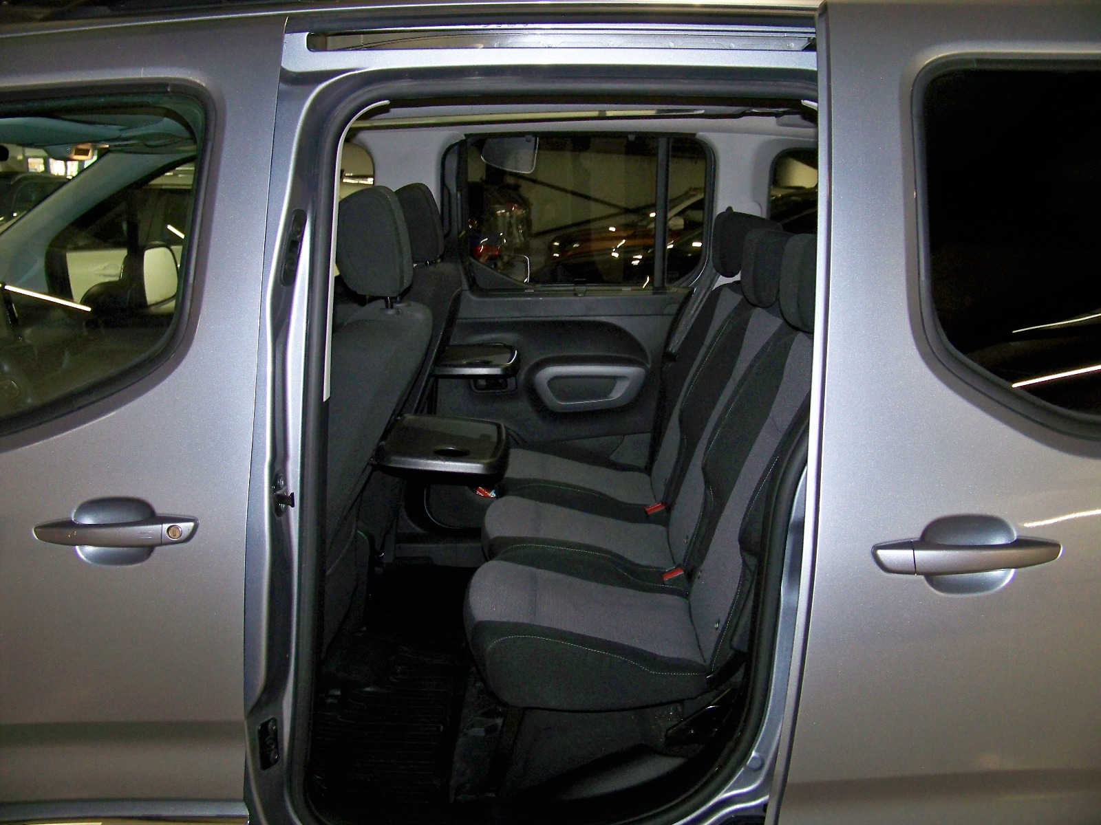 2022 Dizel Otomatik Toyota Proace City Gri Yüzbaşıoğlu Otomotiv Mam. San ve Tic A.Ş.