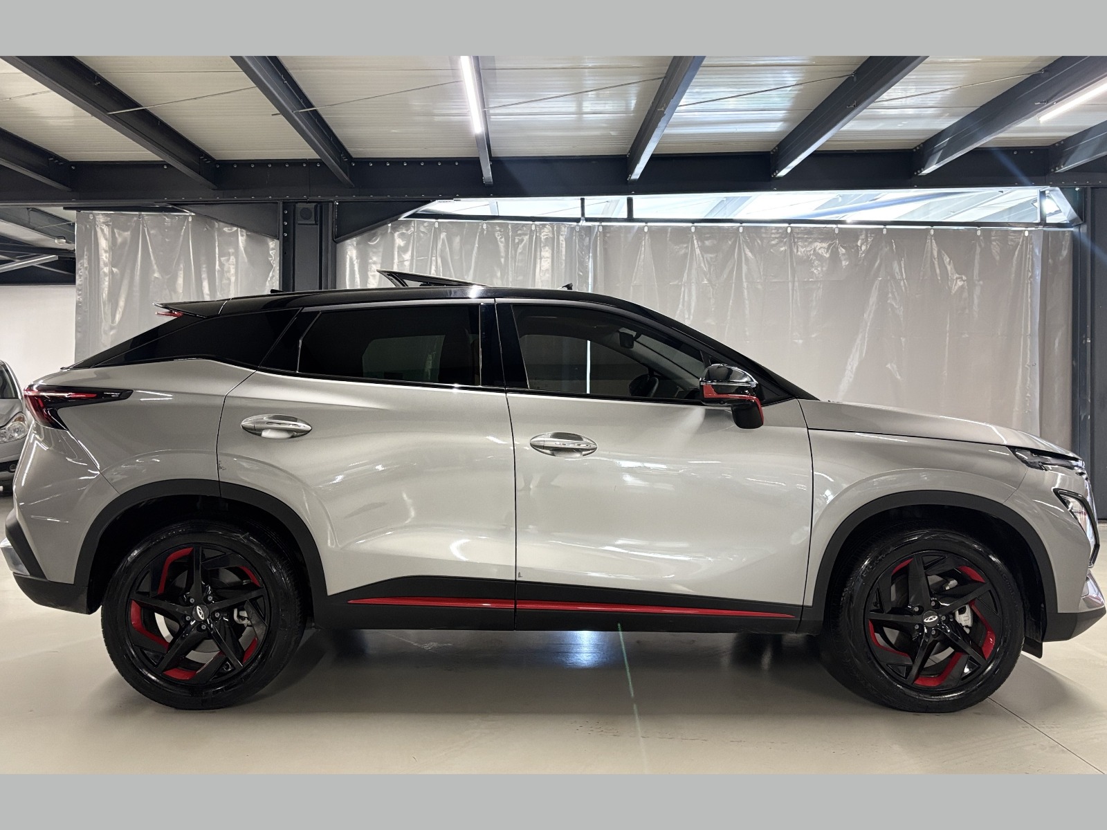 2023 Benzin Otomatik Chery Omoda 5 Gri Yüzbaşıoğlu Otomotiv Mam. San ve Tic A.Ş.