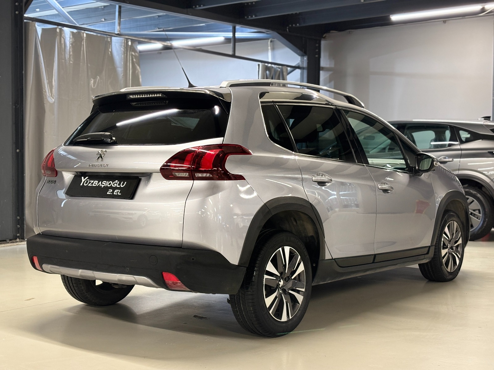2017 Dizel Otomatik Peugeot 2008 Gri Yüzbaşıoğlu Otomotiv Mam. San ve Tic A.Ş.