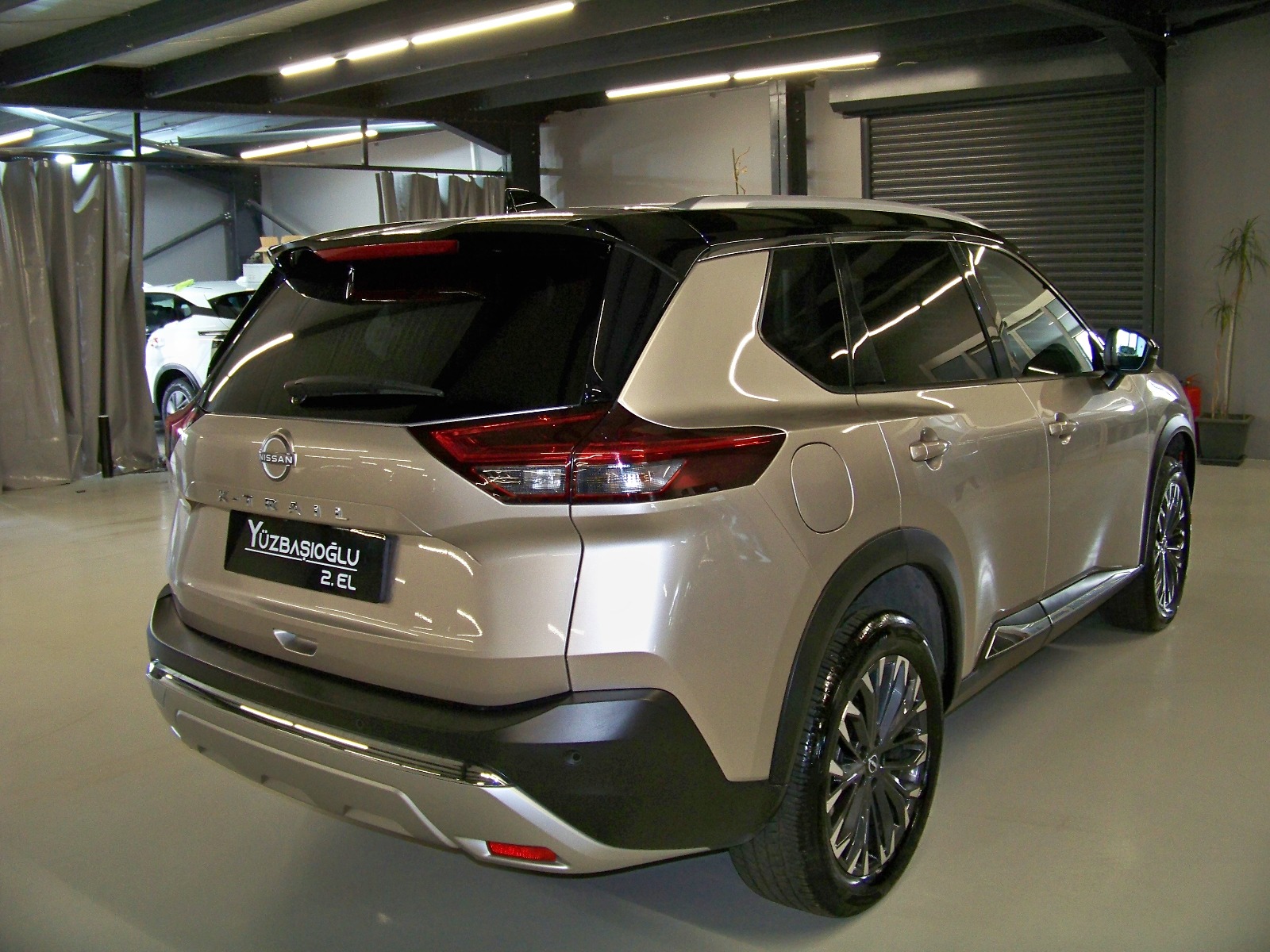 2024 MHEV Otomatik Nissan X-Trail Gümüş Gri Yüzbaşıoğlu Otomotiv Mam. San ve Tic A.Ş.