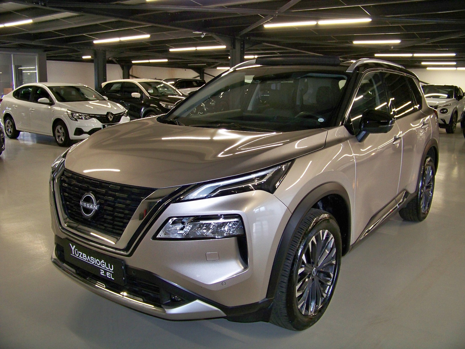 2024 MHEV Otomatik Nissan X-Trail Gümüş Gri Yüzbaşıoğlu Otomotiv Mam. San ve Tic A.Ş.