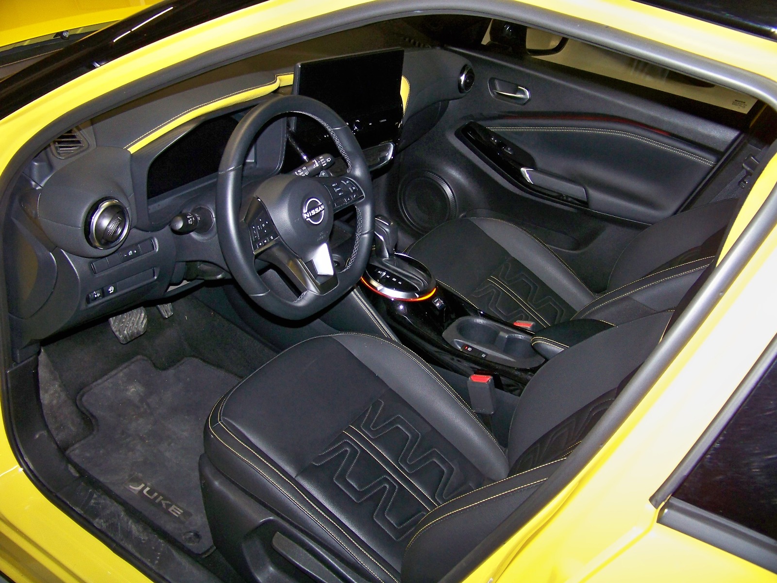 2024 Benzin Otomatik Nissan Juke Sarı Yüzbaşıoğlu Otomotiv Mam. San ve Tic A.Ş.