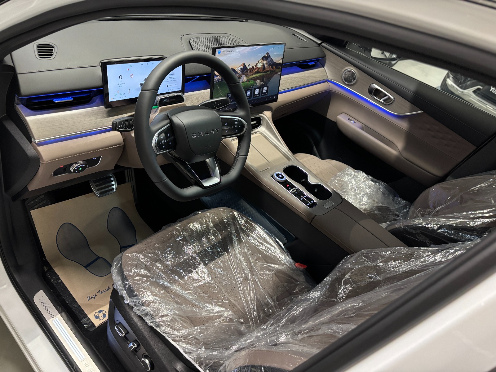 2025 Benzin Otomatik Chery Tiggo 8 Beyaz Yüzbaşıoğlu Otomotiv Mam. San ve Tic A.Ş.