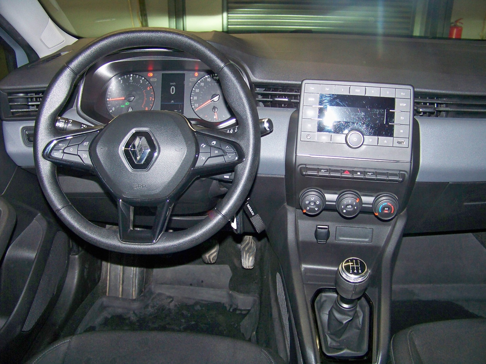 2020 Benzin Manuel Renault Clio Gri Yüzbaşıoğlu Otomotiv Mam. San ve Tic A.Ş.