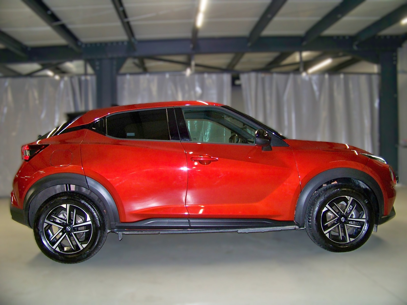 2025 Benzin Otomatik Nissan Juke Kırmızı Yüzbaşıoğlu Otomotiv Mam. San ve Tic A.Ş.