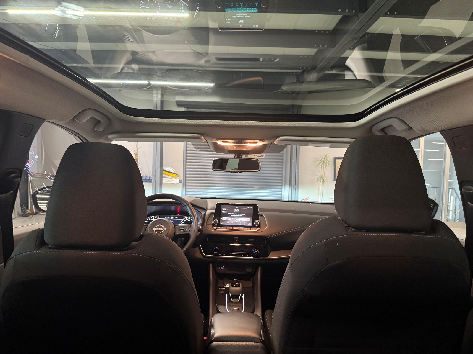 2023 MHEV Otomatik Nissan Qashqai Siyah Yüzbaşıoğlu Otomotiv Mam. San ve Tic A.Ş.