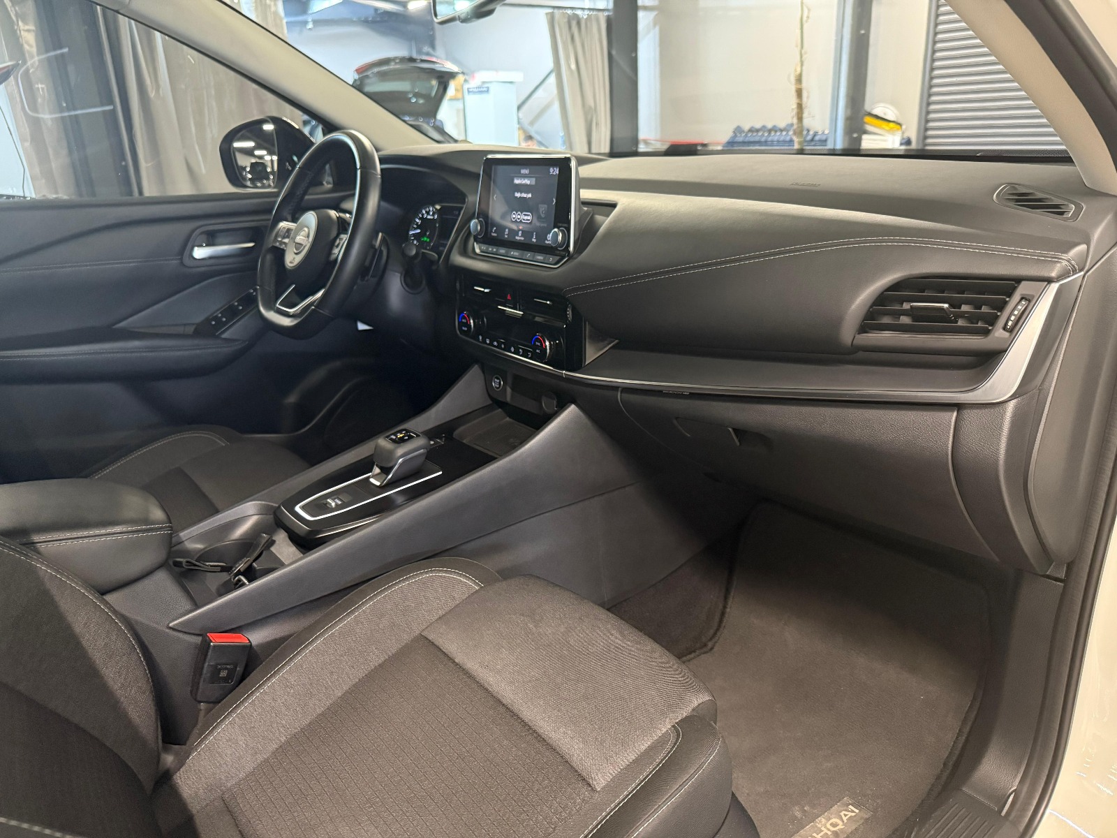 2022 MHEV Otomatik Nissan Qashqai Beyaz Yüzbaşıoğlu Otomotiv Mam. San ve Tic A.Ş.