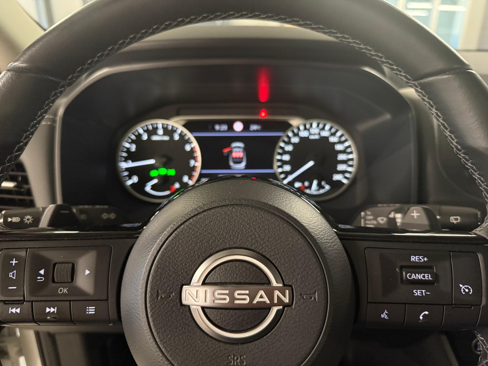 2022 MHEV Otomatik Nissan Qashqai Beyaz Yüzbaşıoğlu Otomotiv Mam. San ve Tic A.Ş.