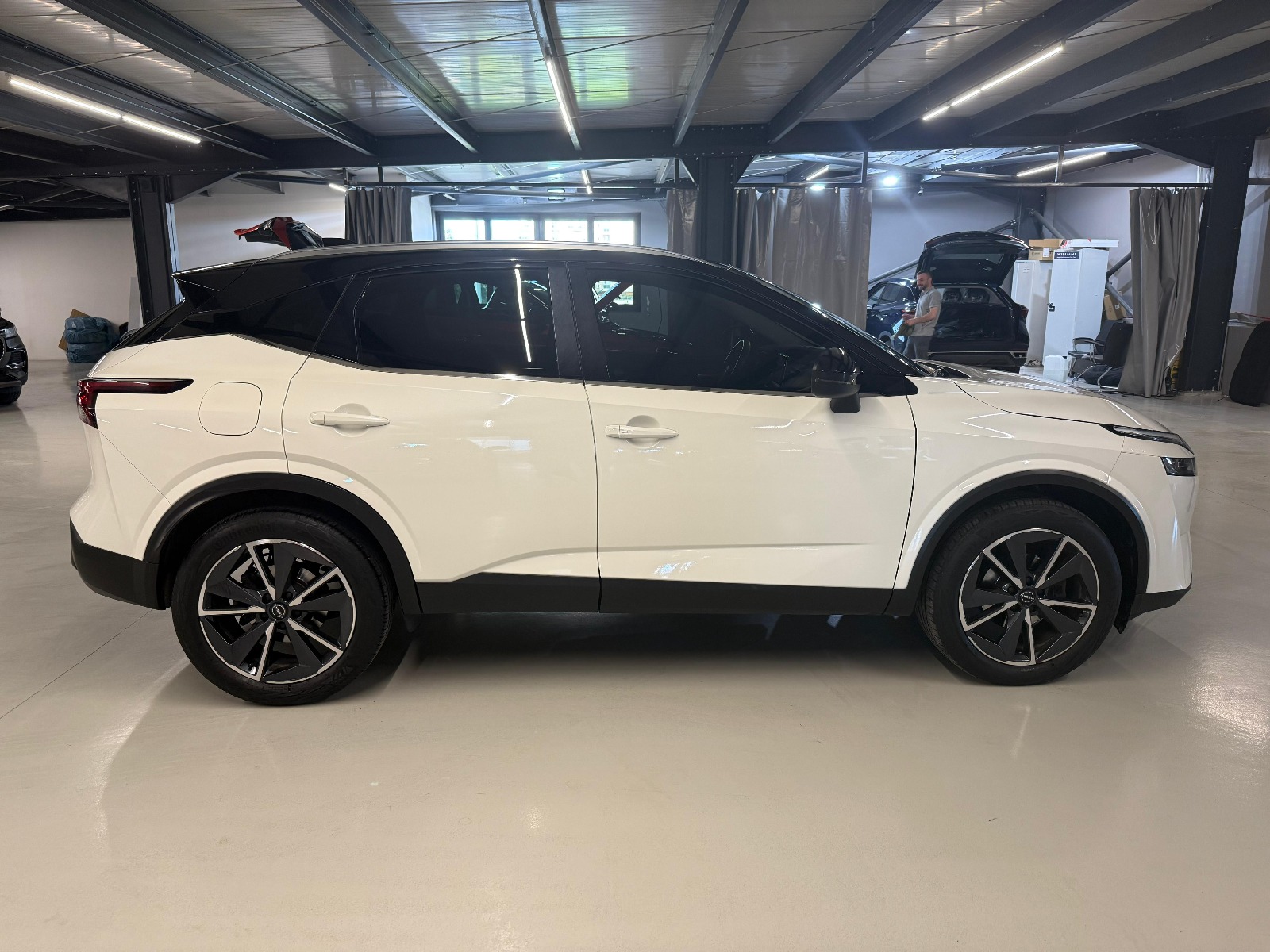 2022 MHEV Otomatik Nissan Qashqai Beyaz Yüzbaşıoğlu Otomotiv Mam. San ve Tic A.Ş.