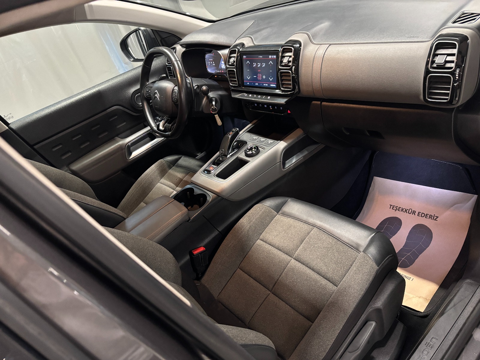 2019 Dizel Otomatik Citroen C5 AirCross Gri Yüzbaşıoğlu Otomotiv Mam. San ve Tic A.Ş.