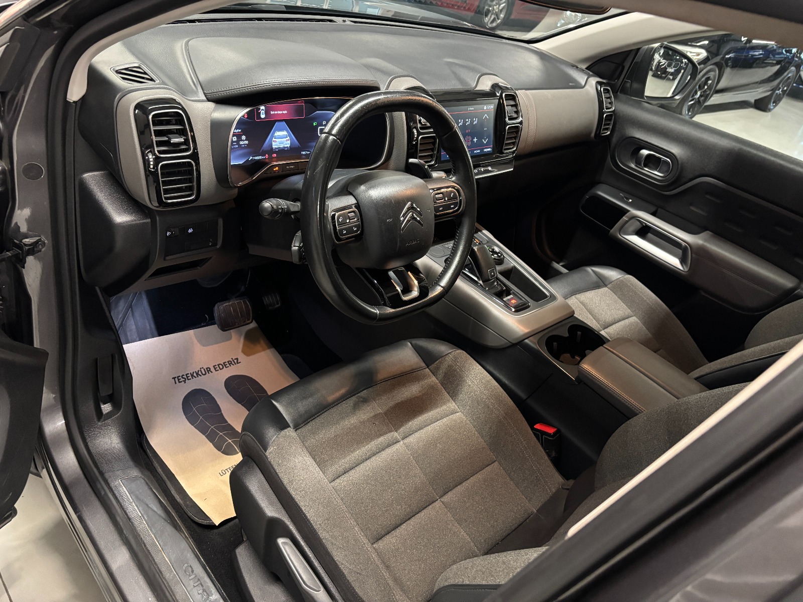 2019 Dizel Otomatik Citroen C5 AirCross Gri Yüzbaşıoğlu Otomotiv Mam. San ve Tic A.Ş.
