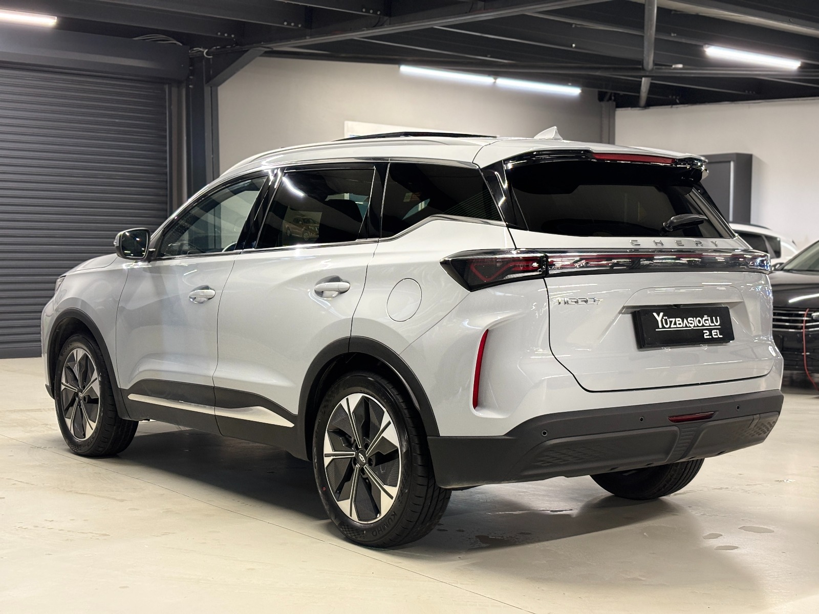 2025 Benzin Otomatik Chery Tiggo 7 Gri Yüzbaşıoğlu Otomotiv Mam. San ve Tic A.Ş.