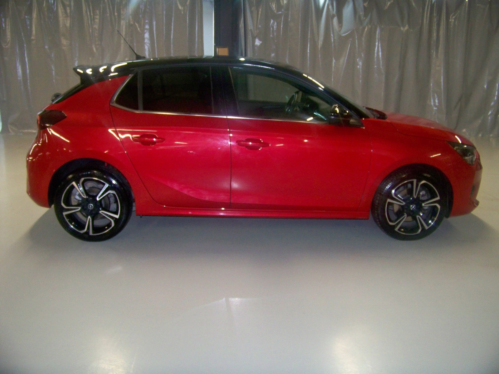 2023 Benzin Otomatik Opel Corsa Kırmızı Yüzbaşıoğlu Otomotiv Mam. San ve Tic A.Ş.