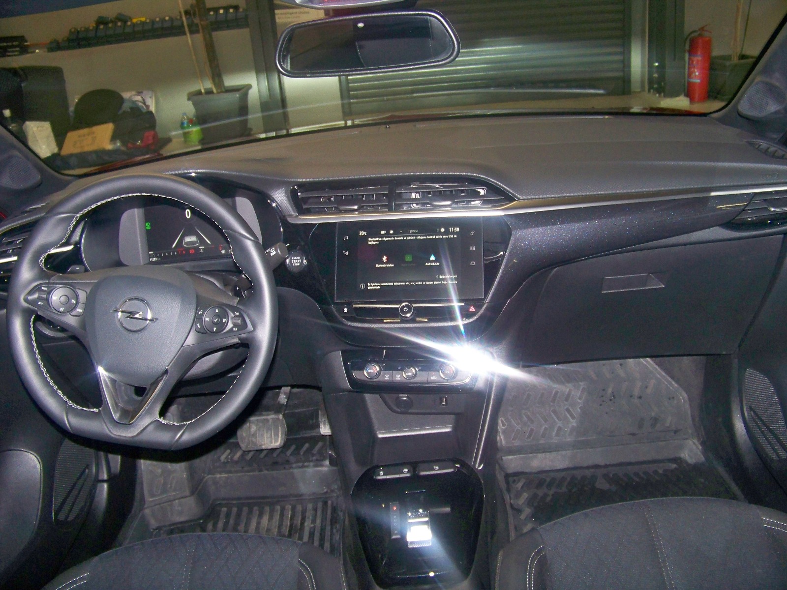 2023 Benzin Otomatik Opel Corsa Kırmızı Yüzbaşıoğlu Otomotiv Mam. San ve Tic A.Ş.
