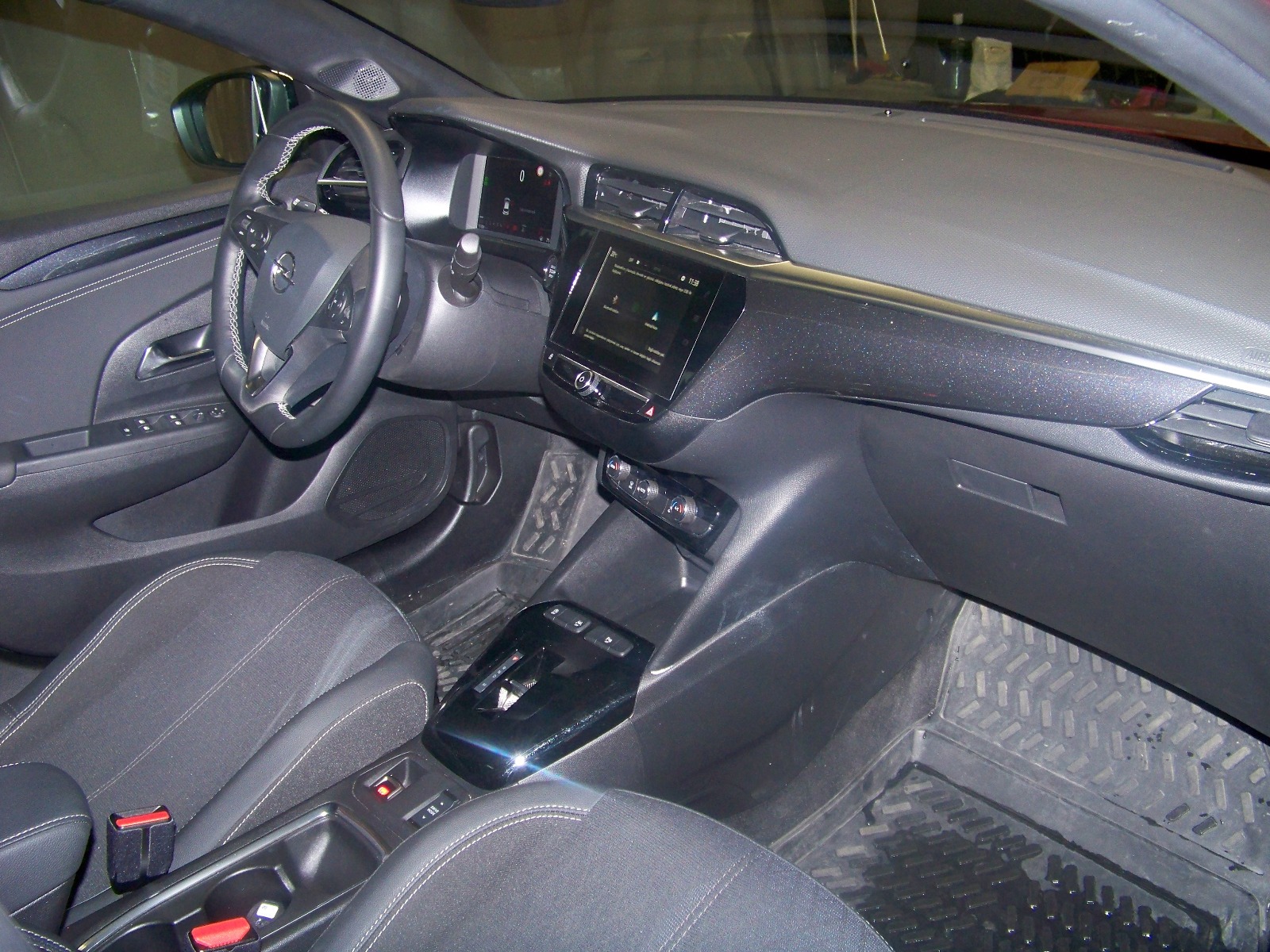 2023 Benzin Otomatik Opel Corsa Kırmızı Yüzbaşıoğlu Otomotiv Mam. San ve Tic A.Ş.