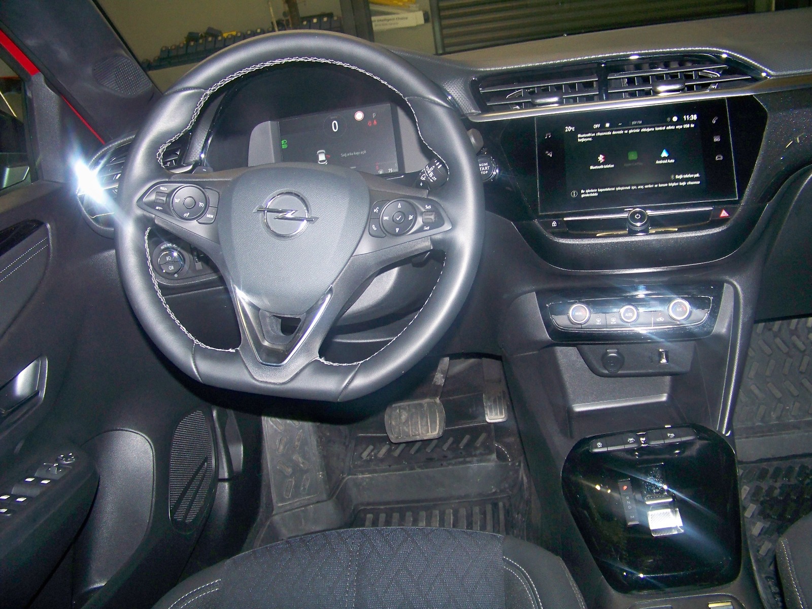 2023 Benzin Otomatik Opel Corsa Kırmızı Yüzbaşıoğlu Otomotiv Mam. San ve Tic A.Ş.