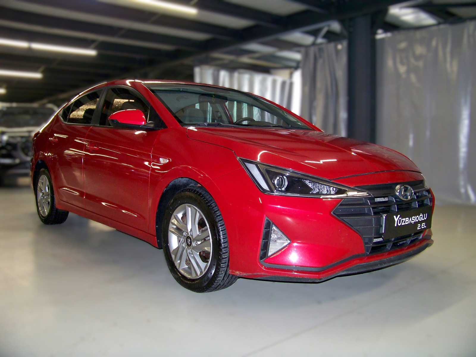 2019 Benzin Otomatik Hyundai Elantra Kırmızı Yüzbaşıoğlu Otomotiv Mam. San ve Tic A.Ş.