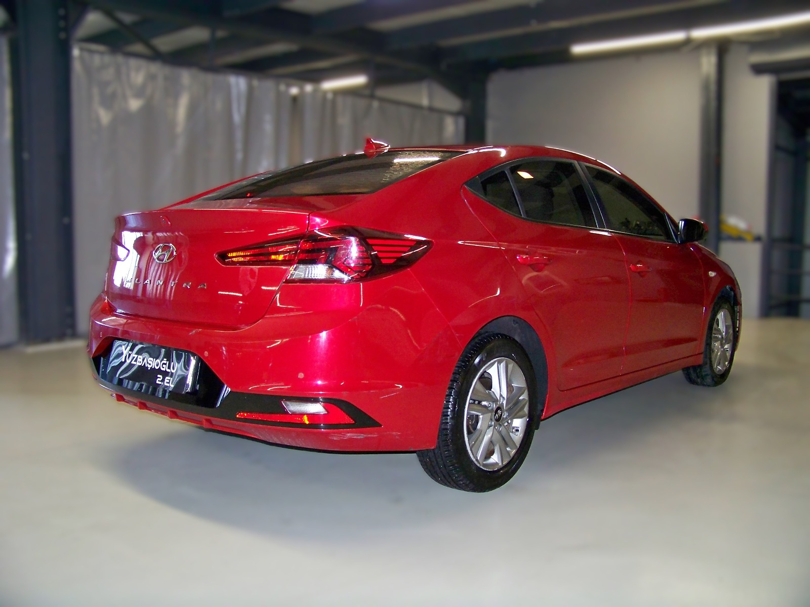 2019 Benzin Otomatik Hyundai Elantra Kırmızı Yüzbaşıoğlu Otomotiv Mam. San ve Tic A.Ş.