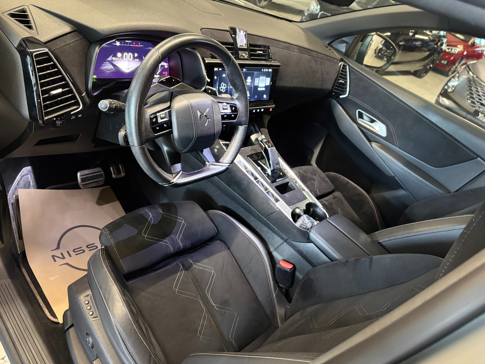 2023 Dizel Otomatik DS Automobiles DS 7 Crossback Gri Yüzbaşıoğlu Otomotiv Mam. San ve Tic A.Ş.