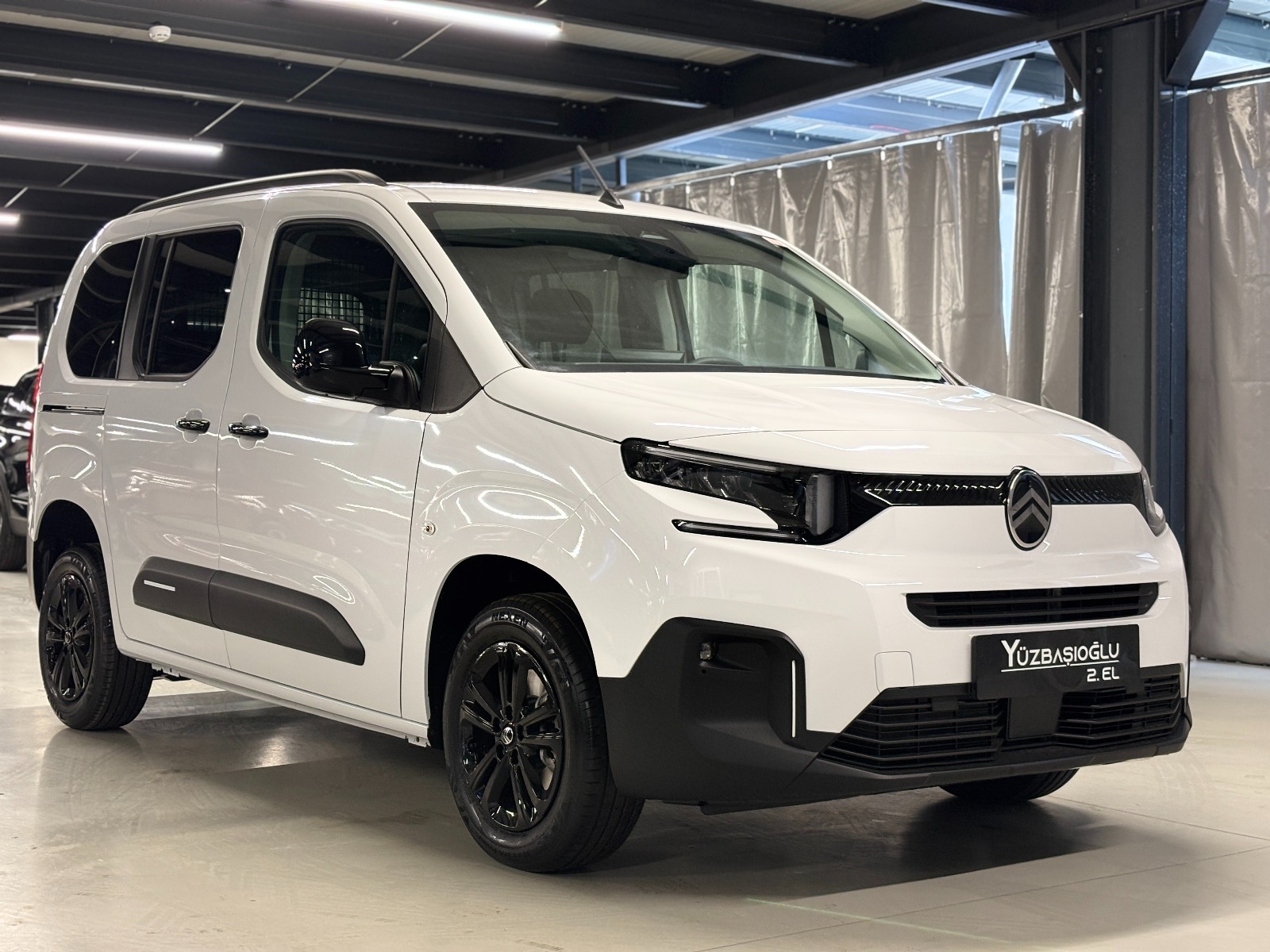 2026 Dizel Otomatik Citroen Berlingo Beyaz Yüzbaşıoğlu Otomotiv Mam. San ve Tic A.Ş.
