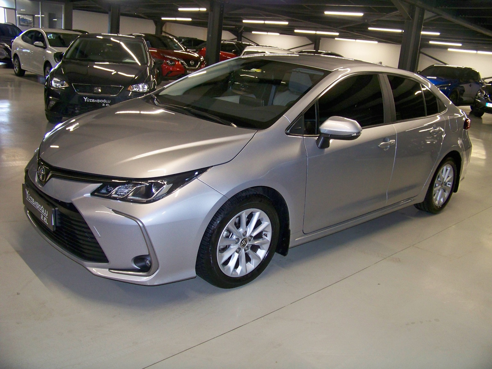 2022 Benzin Otomatik Toyota Corolla Gri Yüzbaşıoğlu Otomotiv Mam. San ve Tic A.Ş.